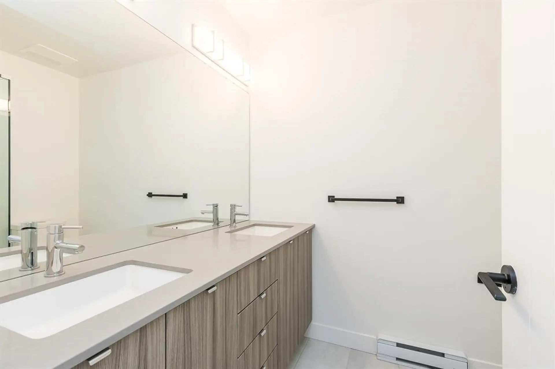 Property at #606 32828 LANDEAU PLACE, Abbotsford, BC