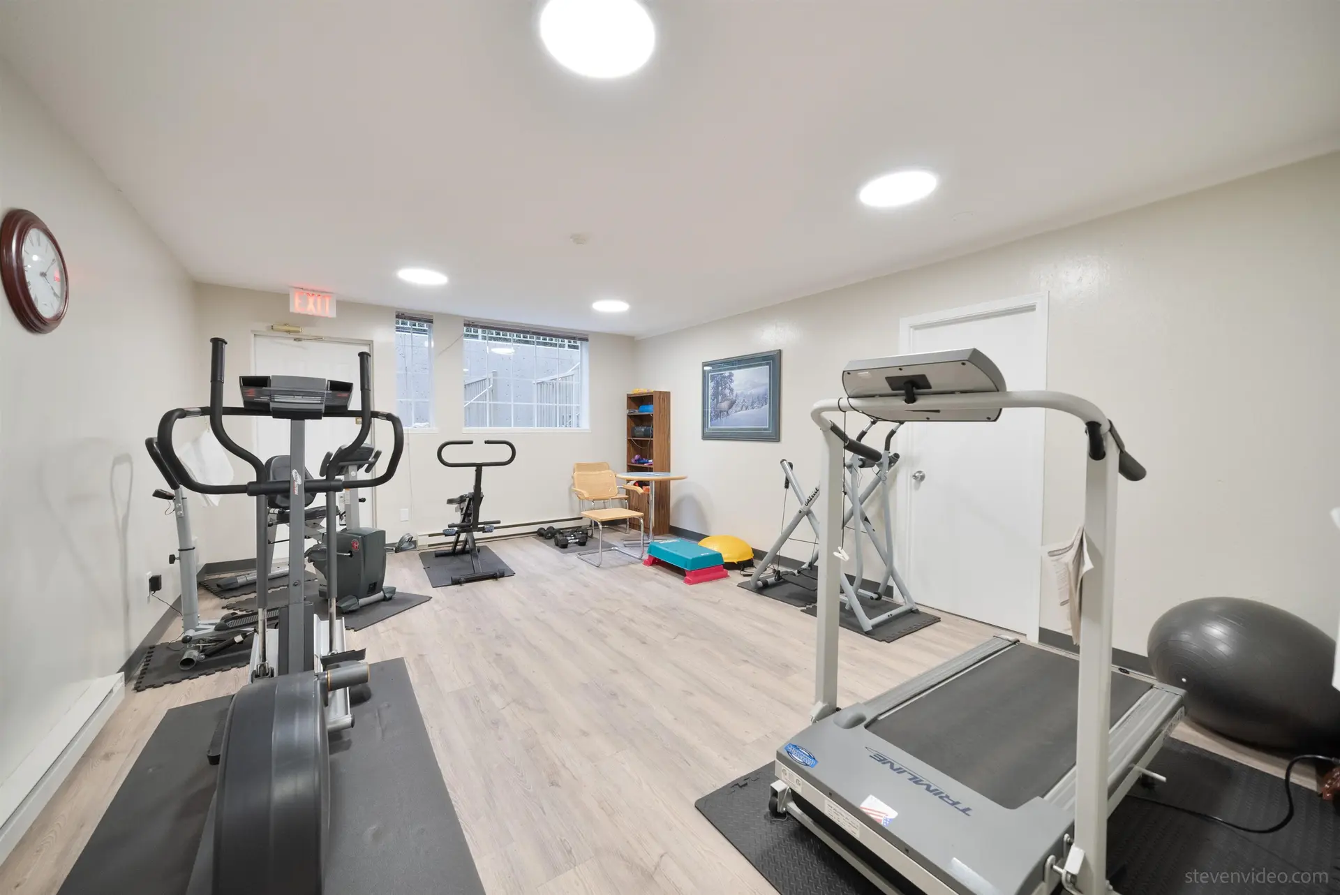 #405 2963 Burlington Drive - Image 17