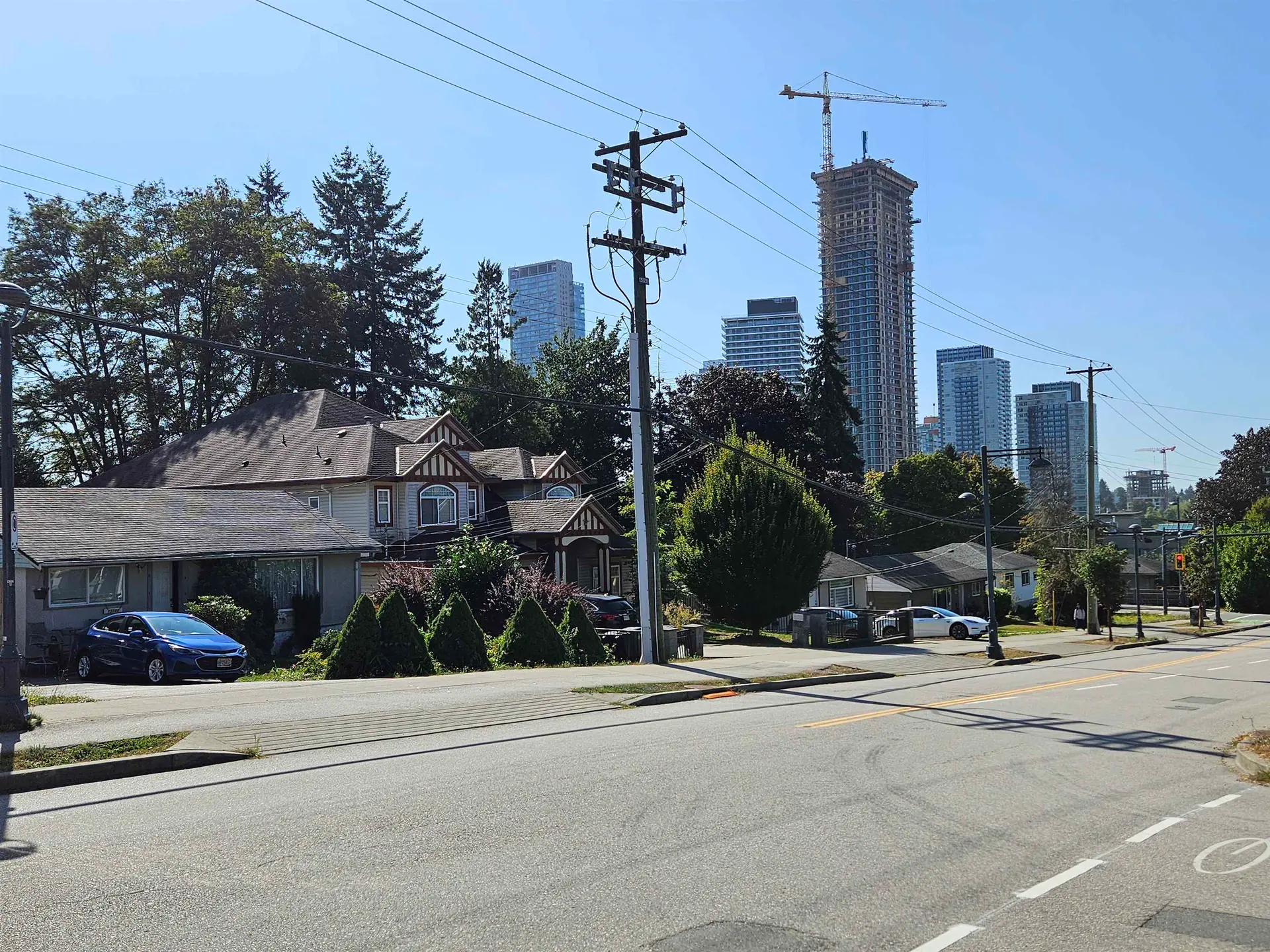 10564 137a Street - Image 4