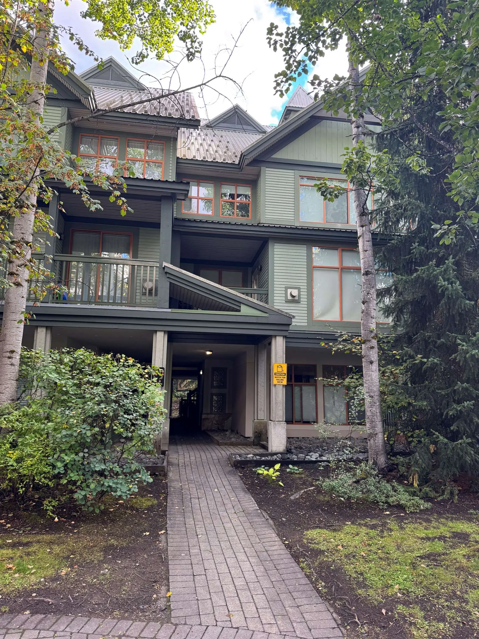 Property at #39 4355 NORTHLANDS (WEEK 5) BOULEVARD, Whistler, BC