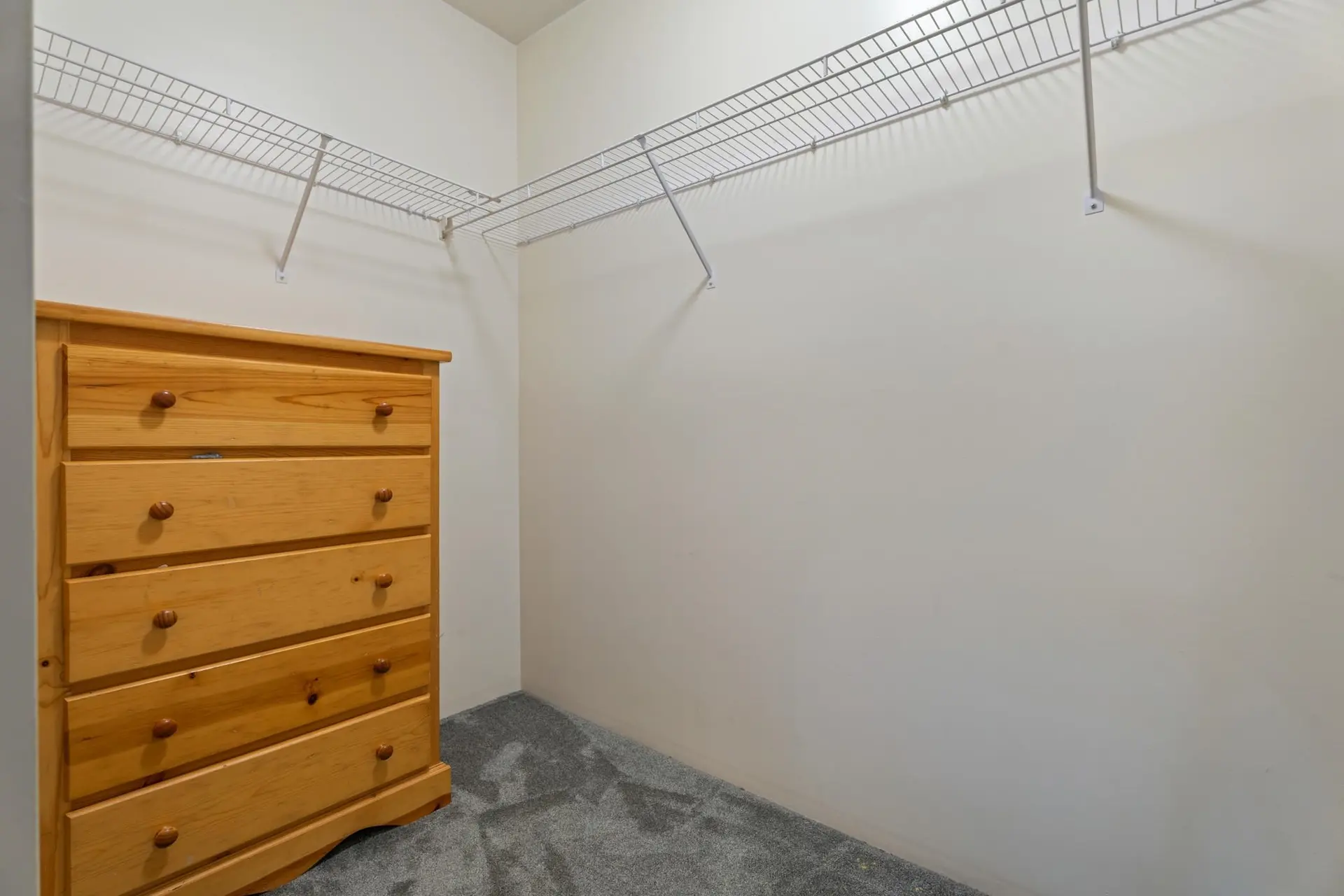 #30 2600 Beaverbrook Crescent - Image 7