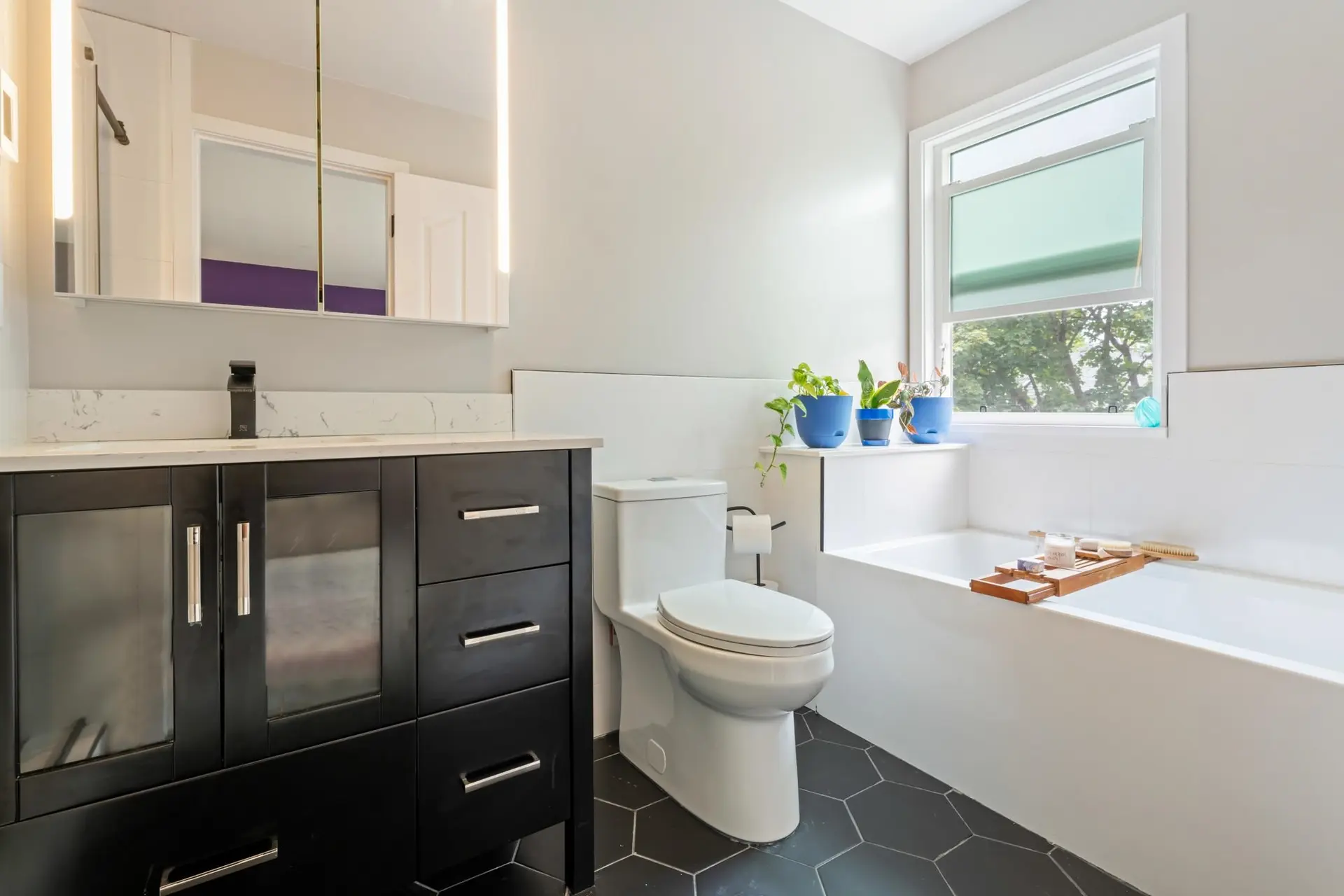 #30 2600 Beaverbrook Crescent - Image 4