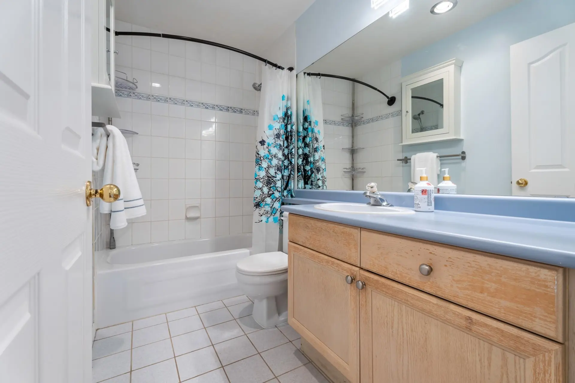 #30 2600 Beaverbrook Crescent - Image 8