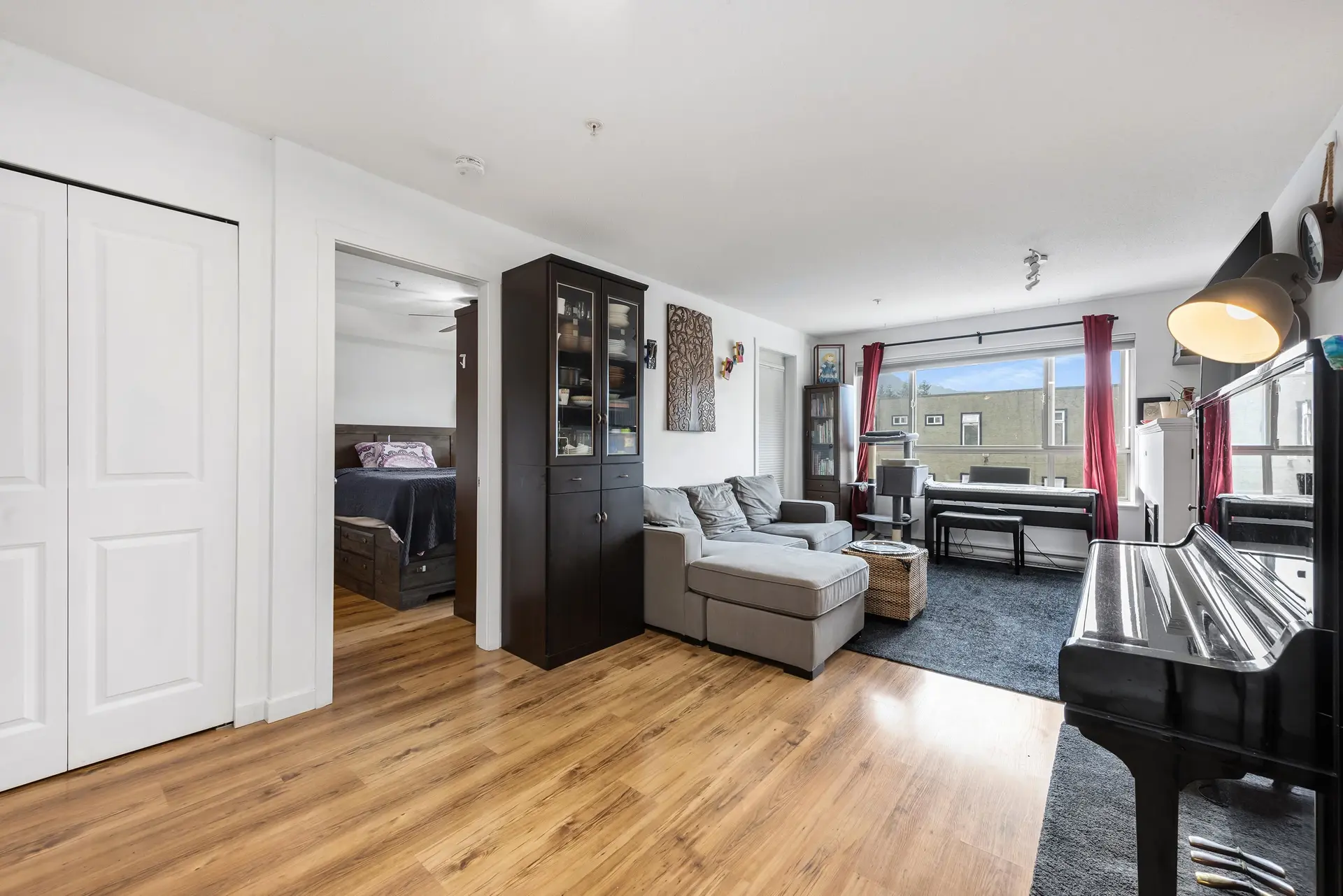 #202 38003 Second Avenue - Image 11