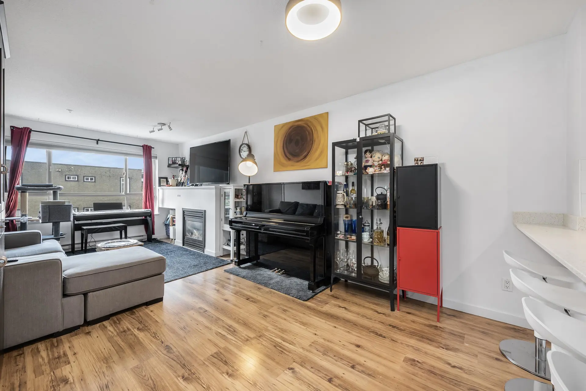 #202 38003 Second Avenue - Image 12