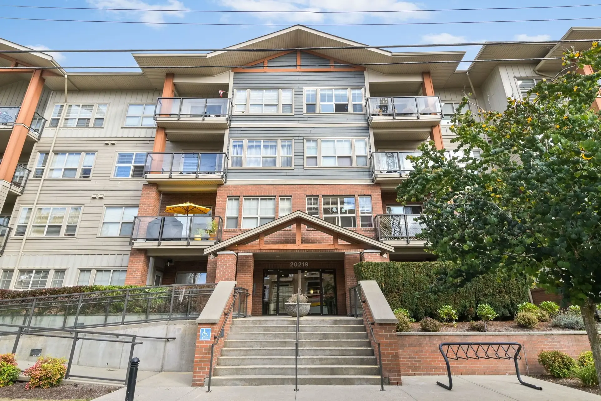 Property at #403 20219 54A AVENUE, Langley, BC