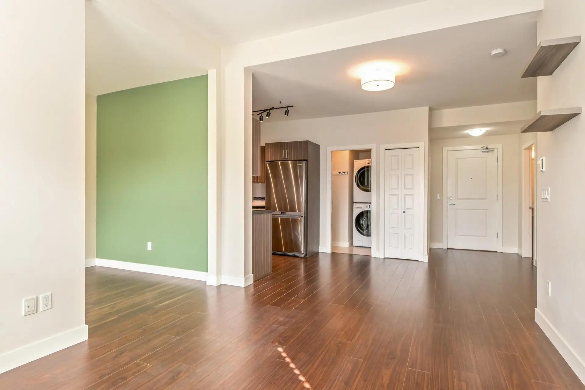 Property at #403 20219 54A AVENUE, Langley, BC