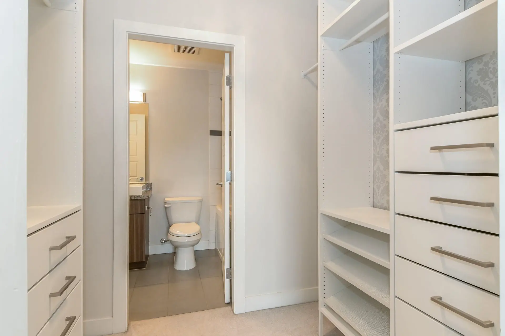 Property at #403 20219 54A AVENUE, Langley, BC