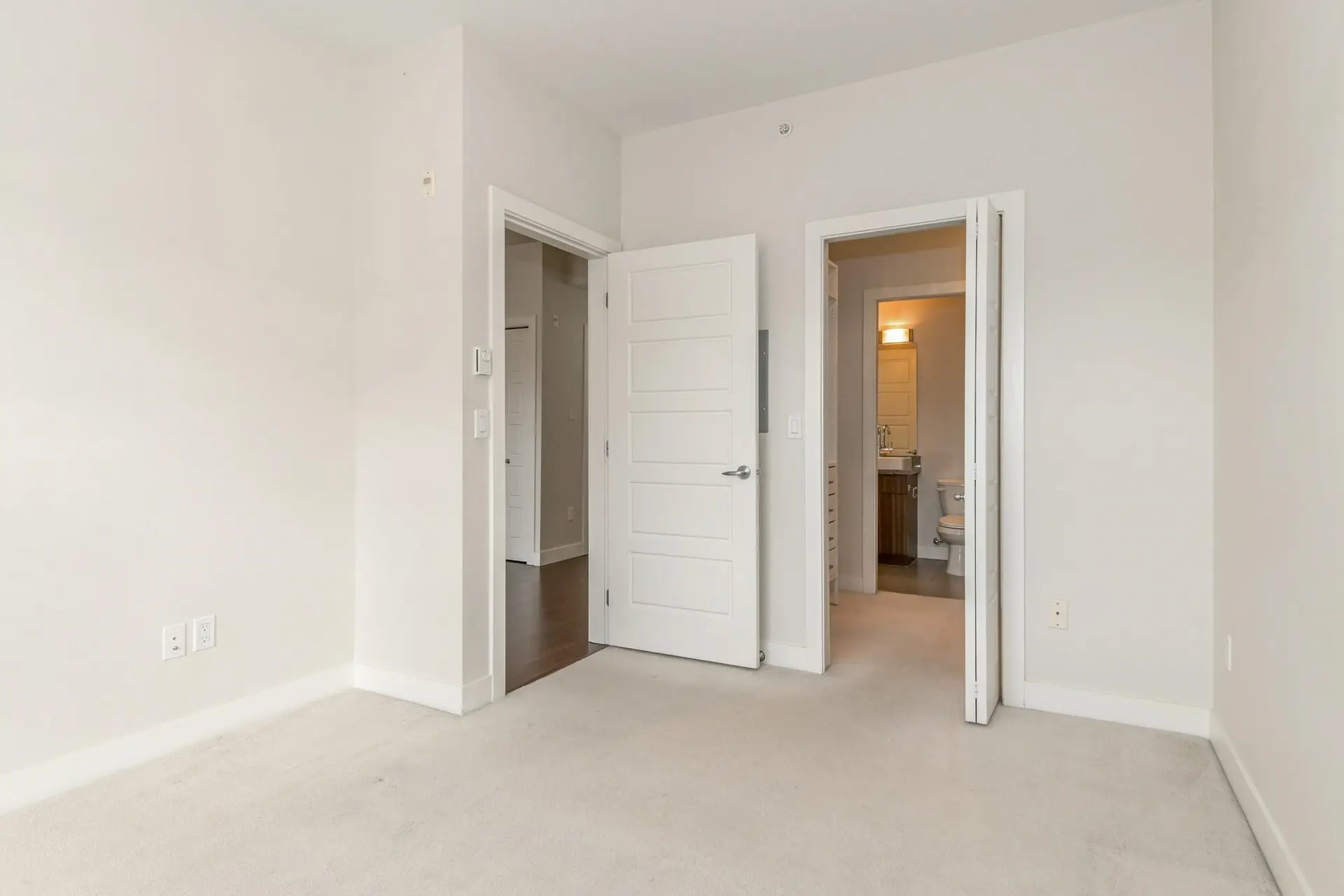 Property at #403 20219 54A AVENUE, Langley, BC