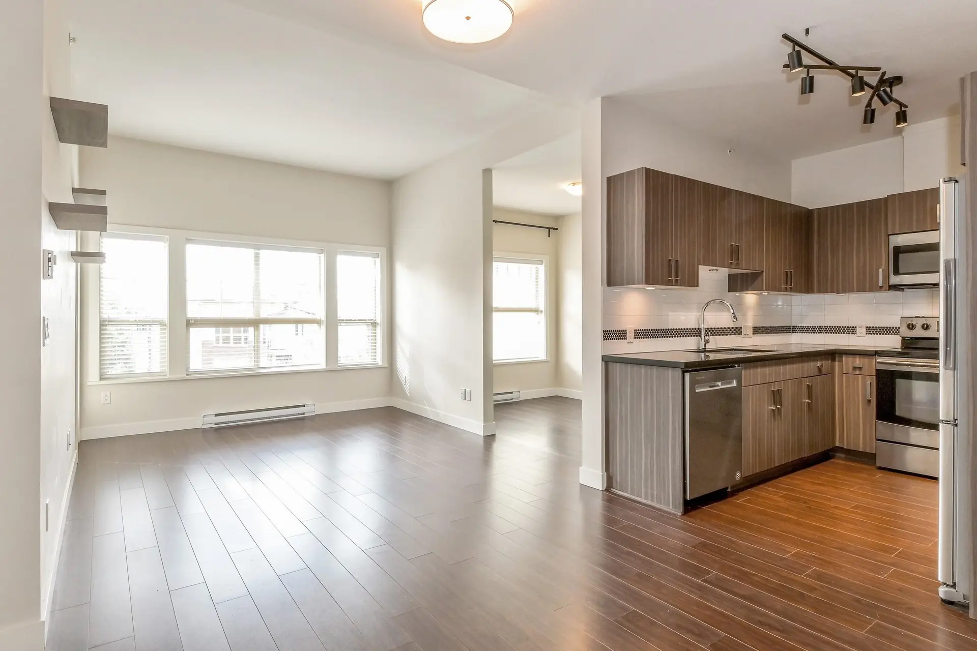 Property at #403 20219 54A AVENUE, Langley, BC