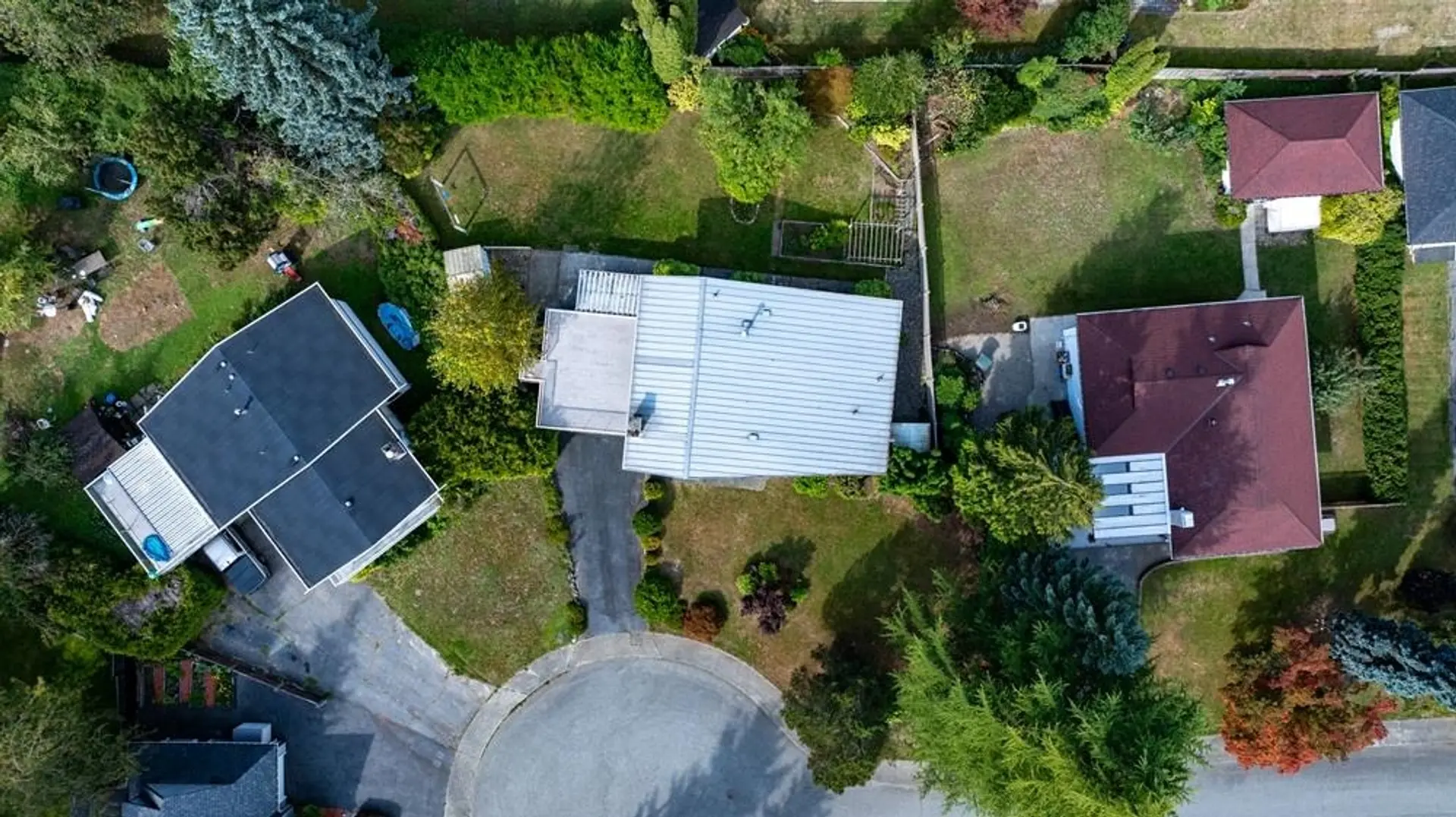 Property at 3345 CARDINAL DRIVE, Burnaby, BC