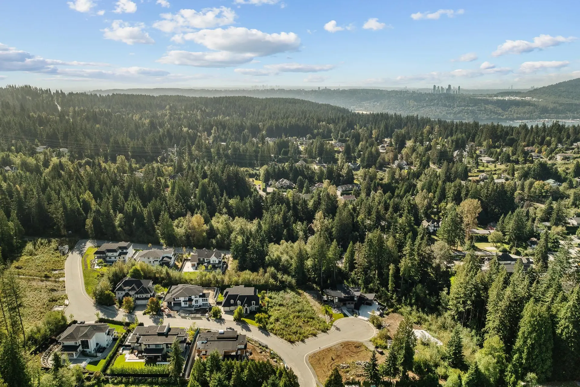 Property at 3132 CHESTNUT COURT, Port Moody, BC