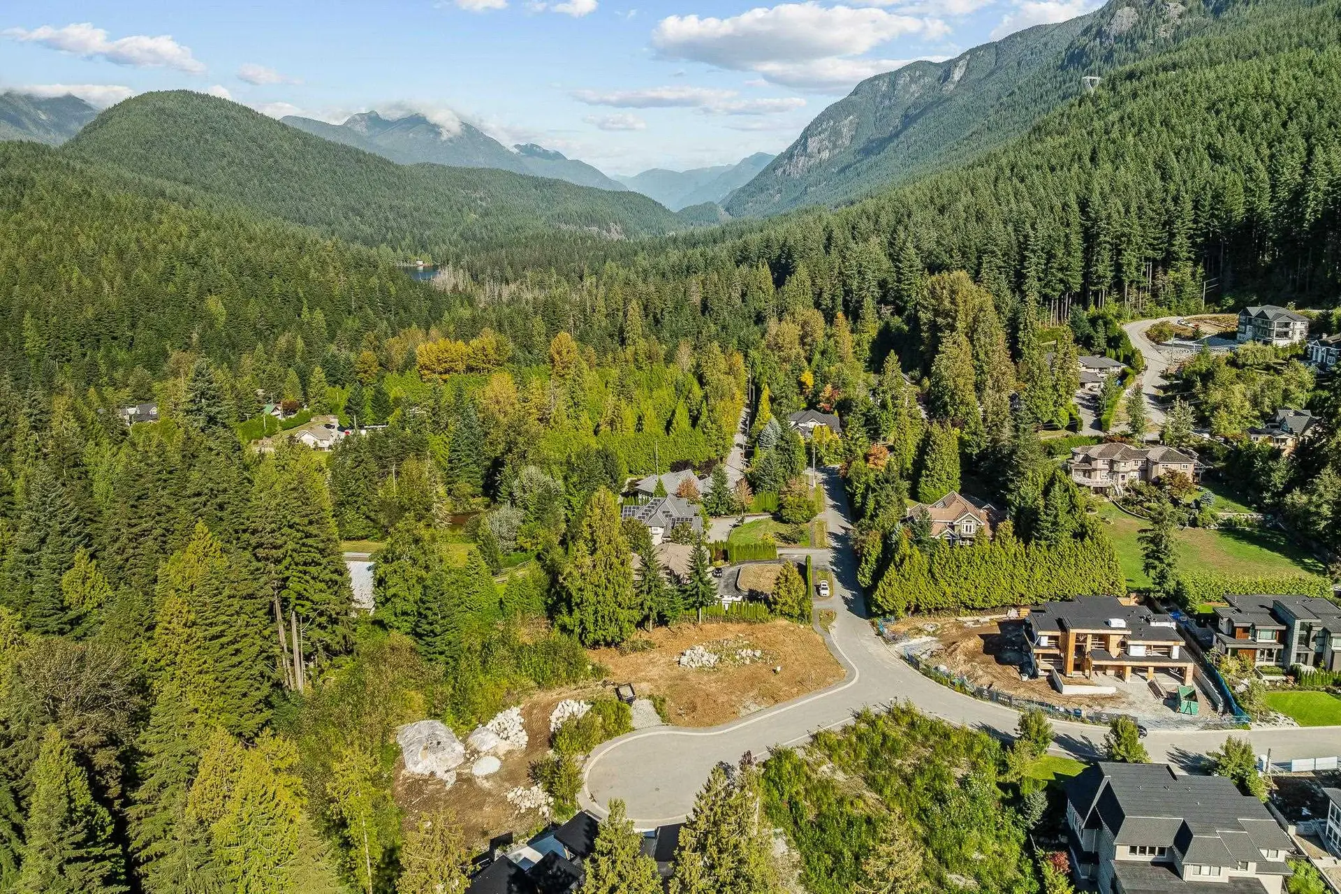 Property at 3132 CHESTNUT COURT, Port Moody, BC