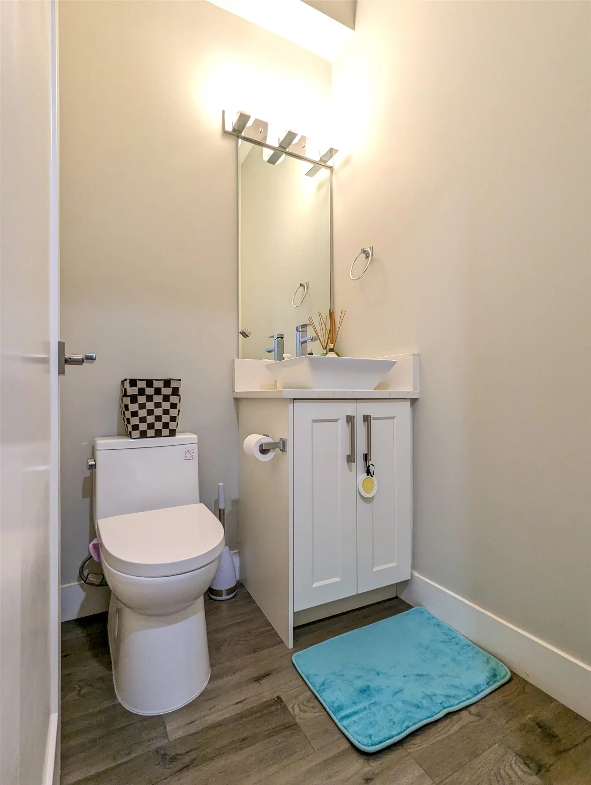 Property at #52 430 DUNCAN STREET, New Westminster, BC