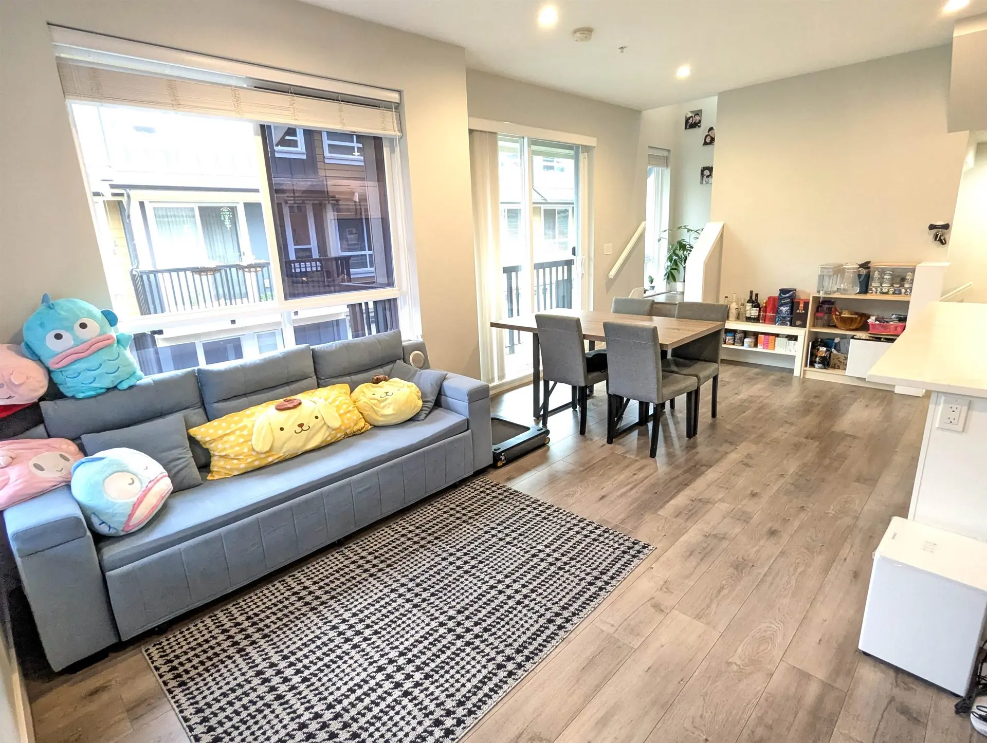 Property at #52 430 DUNCAN STREET, New Westminster, BC