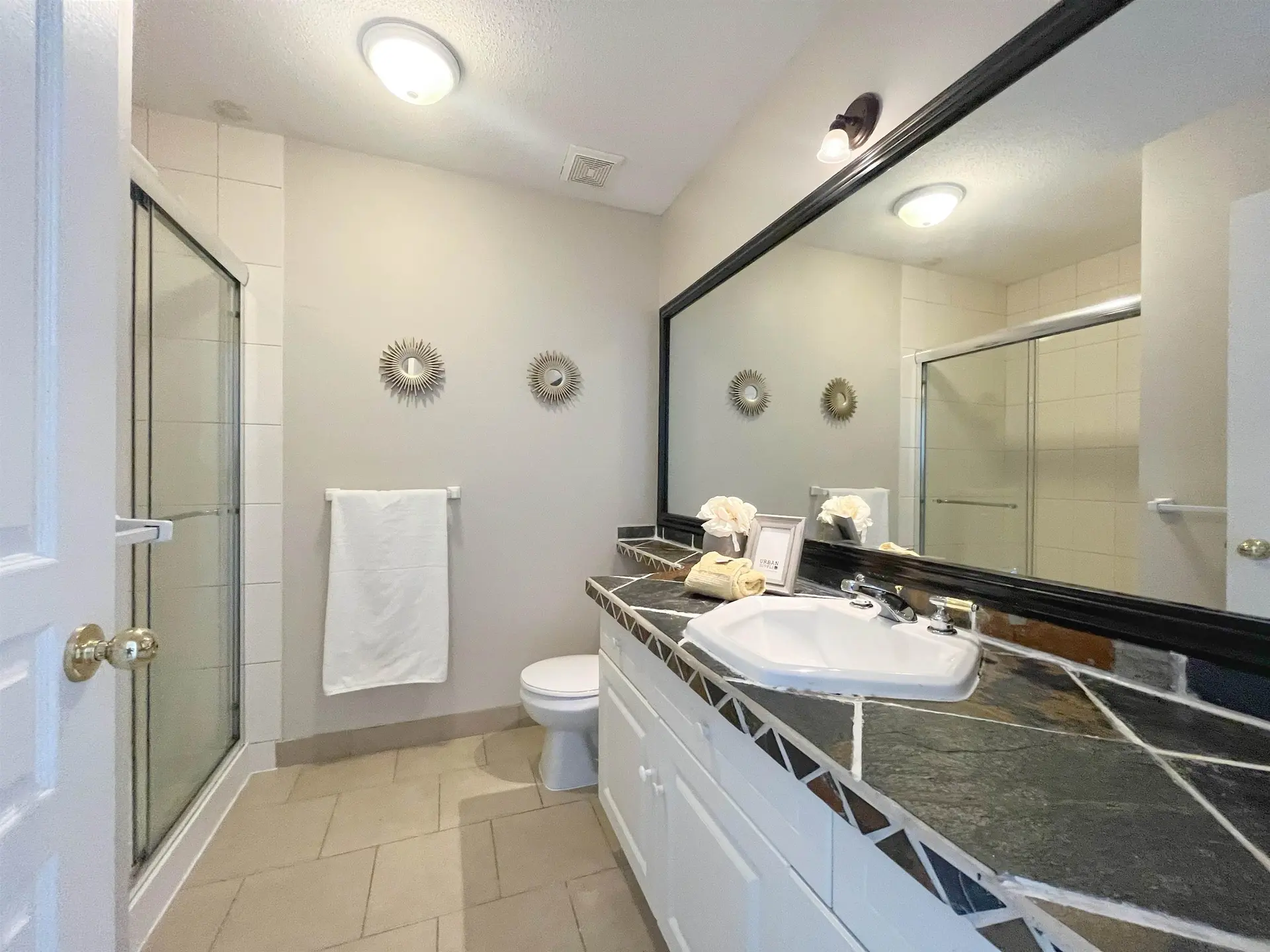 #78 6588 Barnard Drive - Image 12
