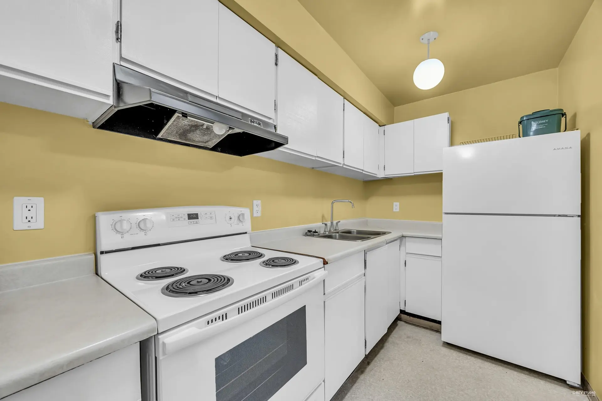 10580 Holly Park Lane - Image 9
