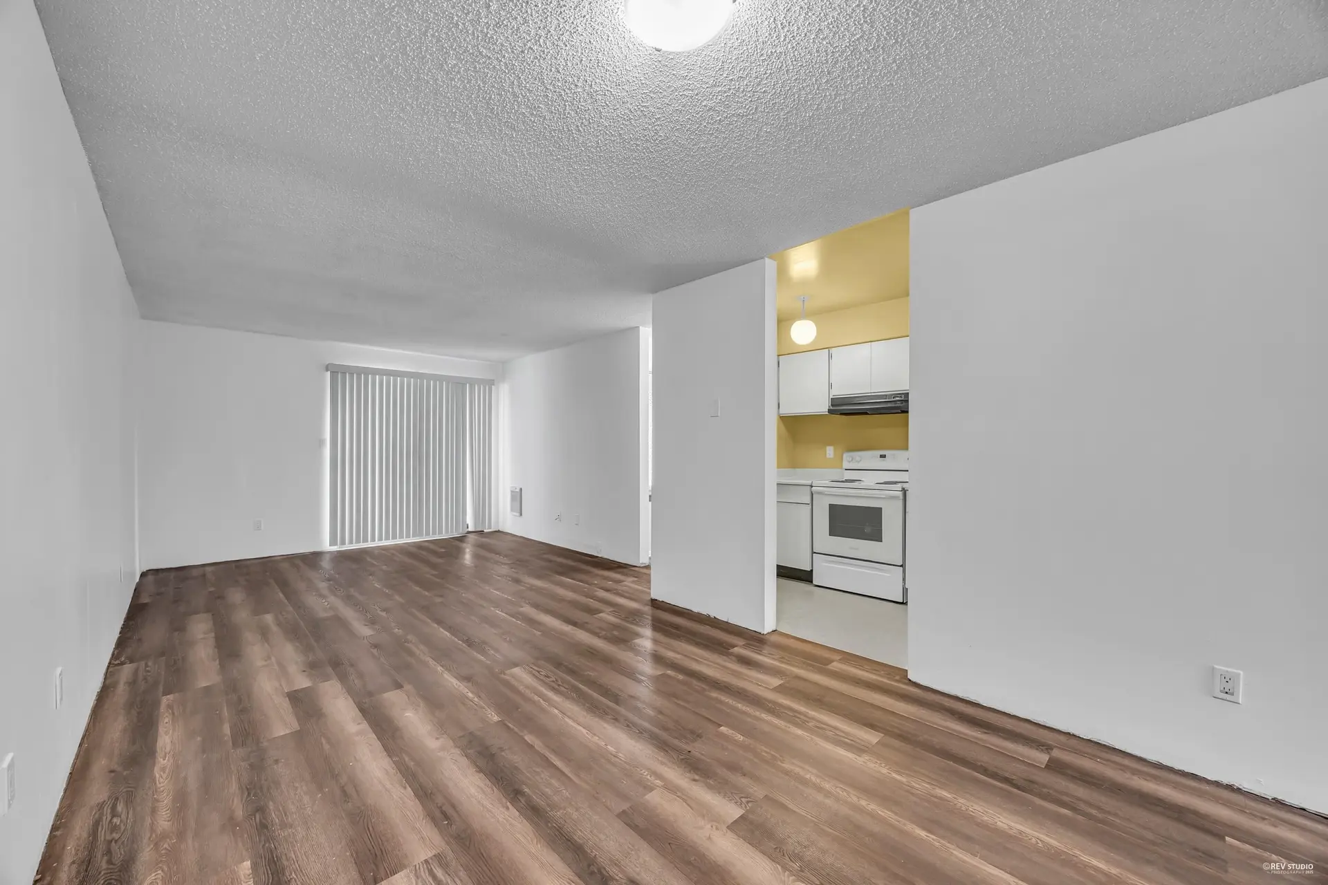 10580 Holly Park Lane - Image 8