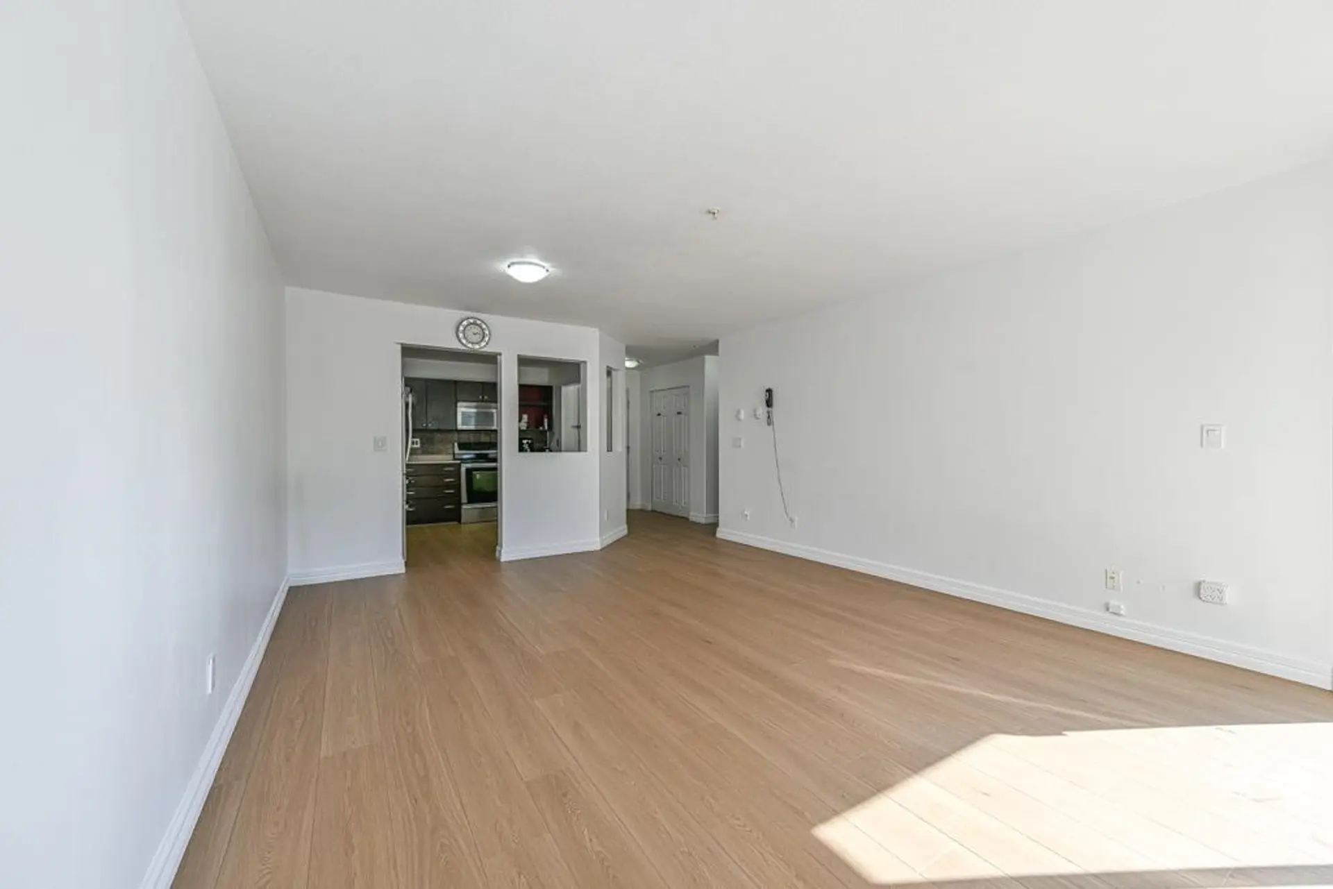 #407 2435 Centre Street - Image 5