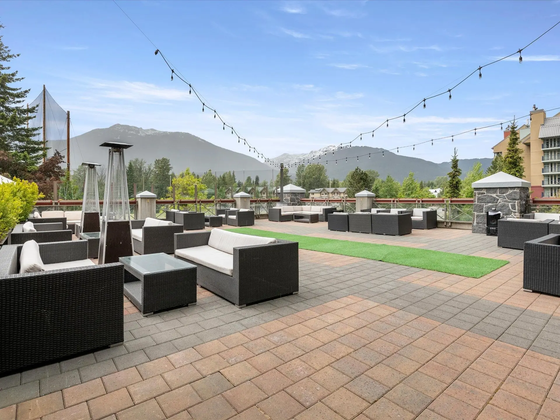 #685 4090 Whistler Way - Image 17