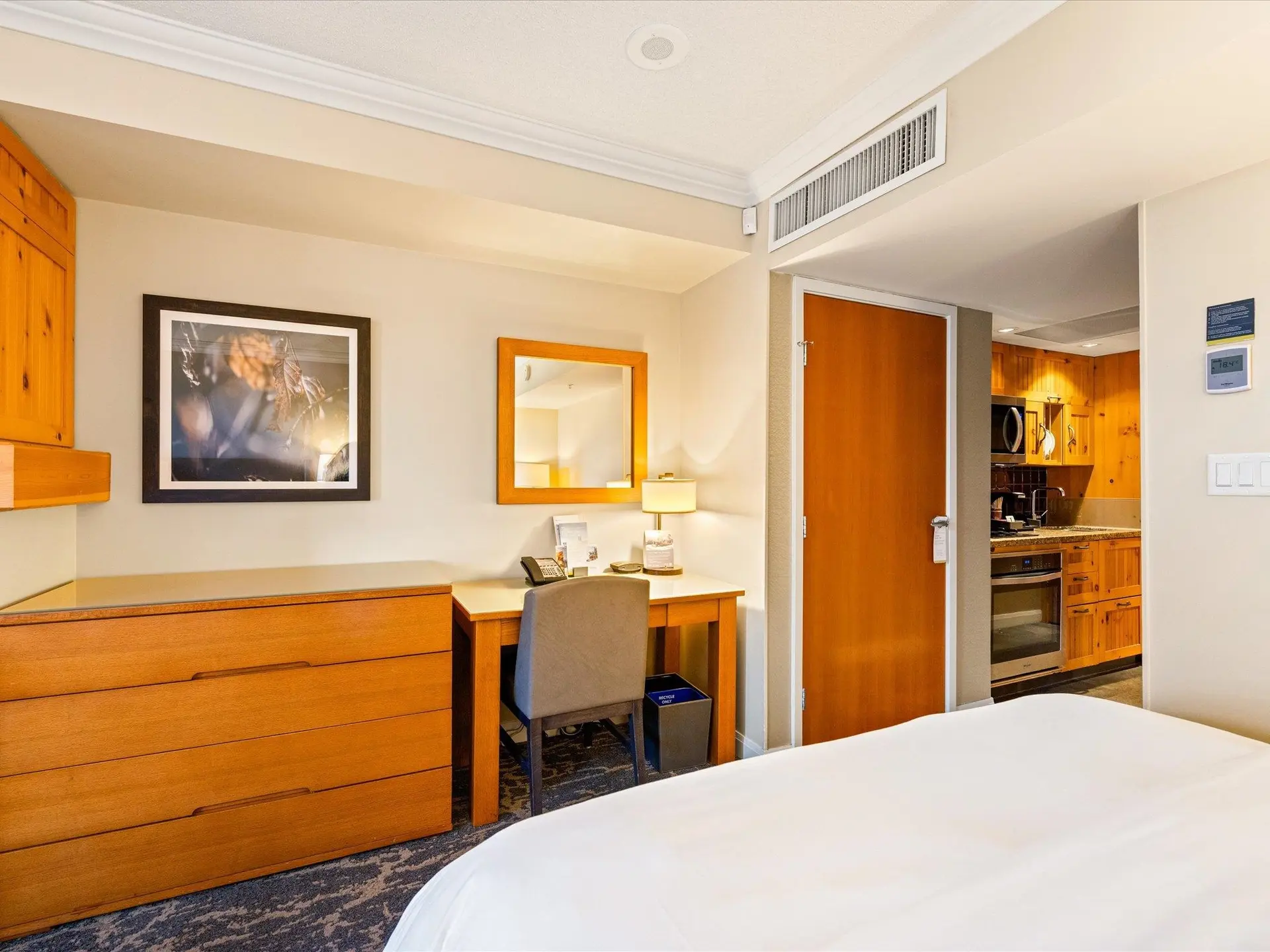 #685 4090 Whistler Way - Image 5