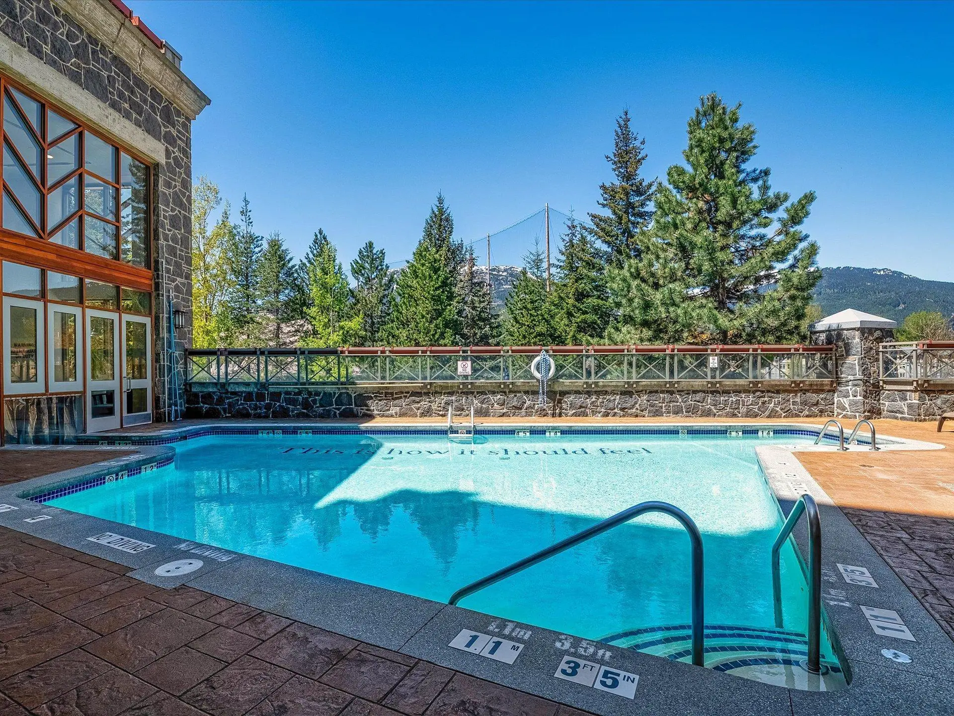 #685 4090 Whistler Way - Image 14