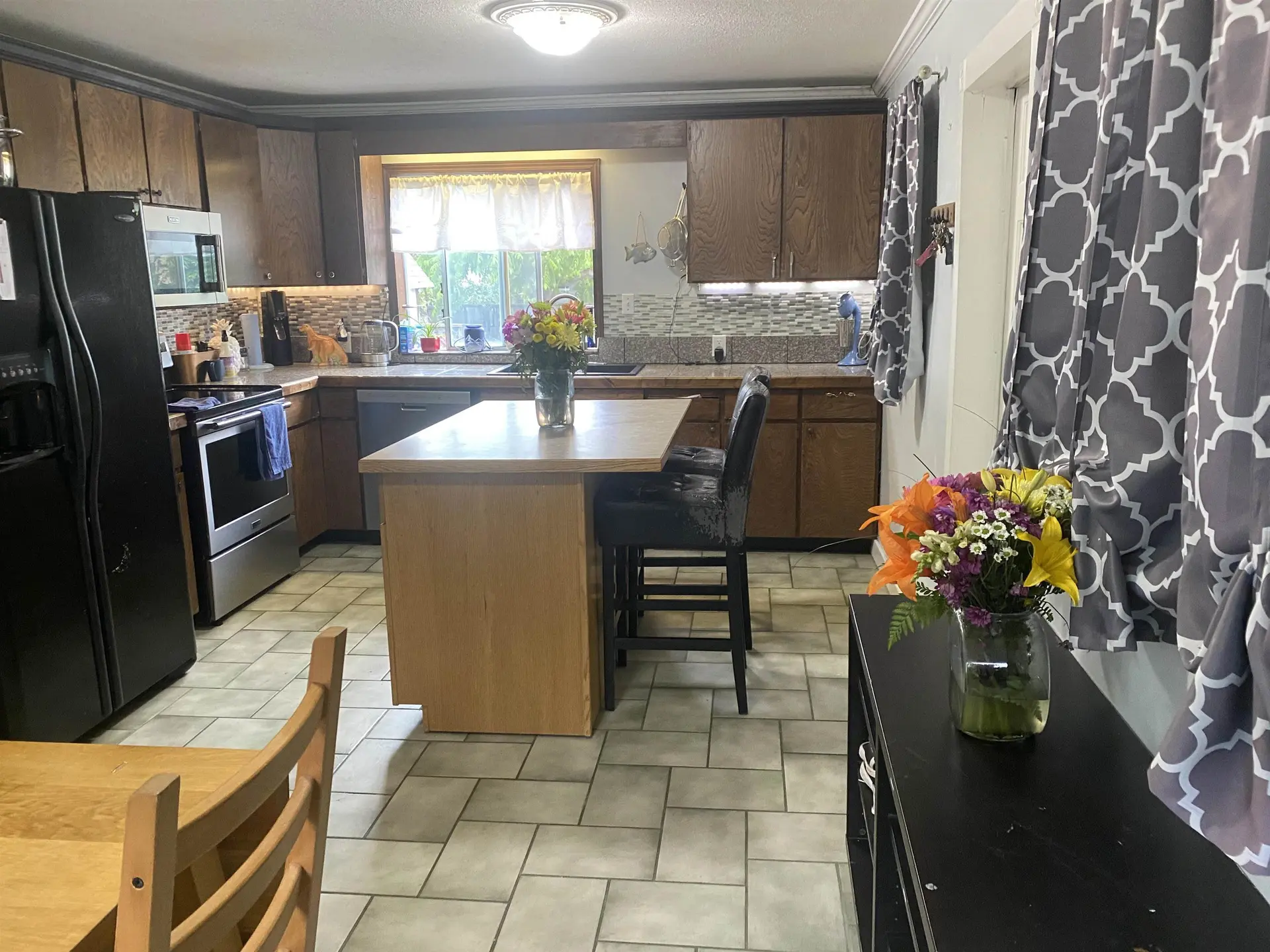 33595 7 Avenue - Image 4
