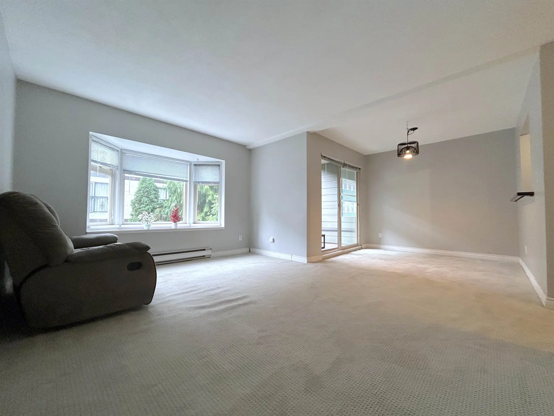 #208 737 Hamilton Street - Image 4