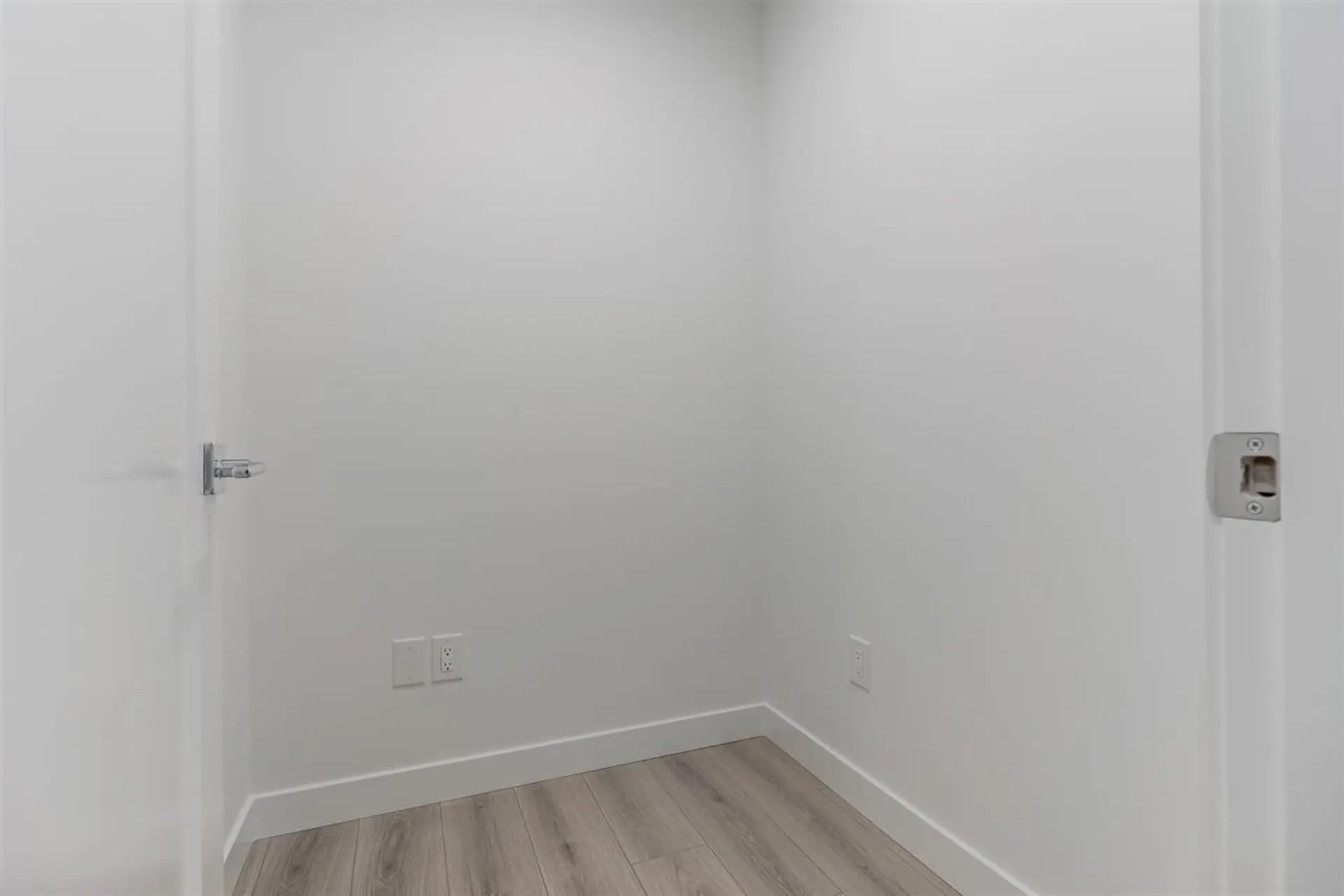 #2206 8551 201 Street - Image 14