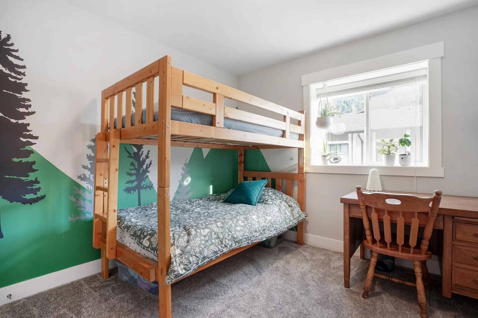 #33 386 Pine Avenue - Image 8