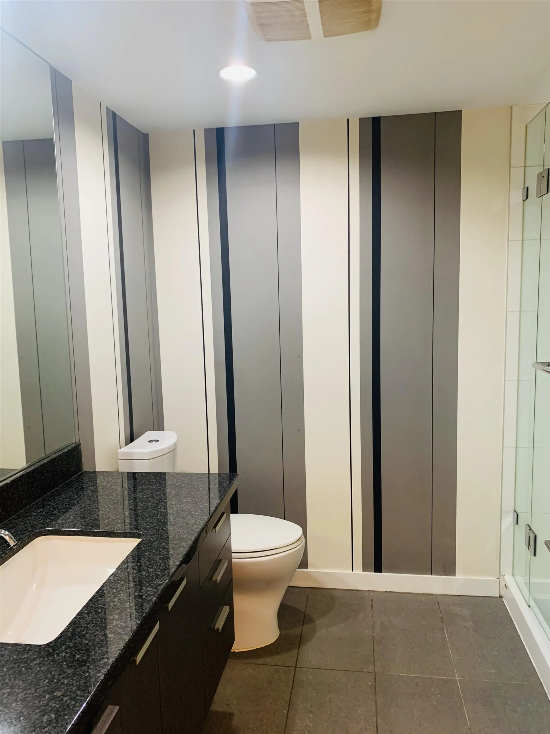 Property at #1406 2200 DOUGLAS ROAD, Burnaby, BC