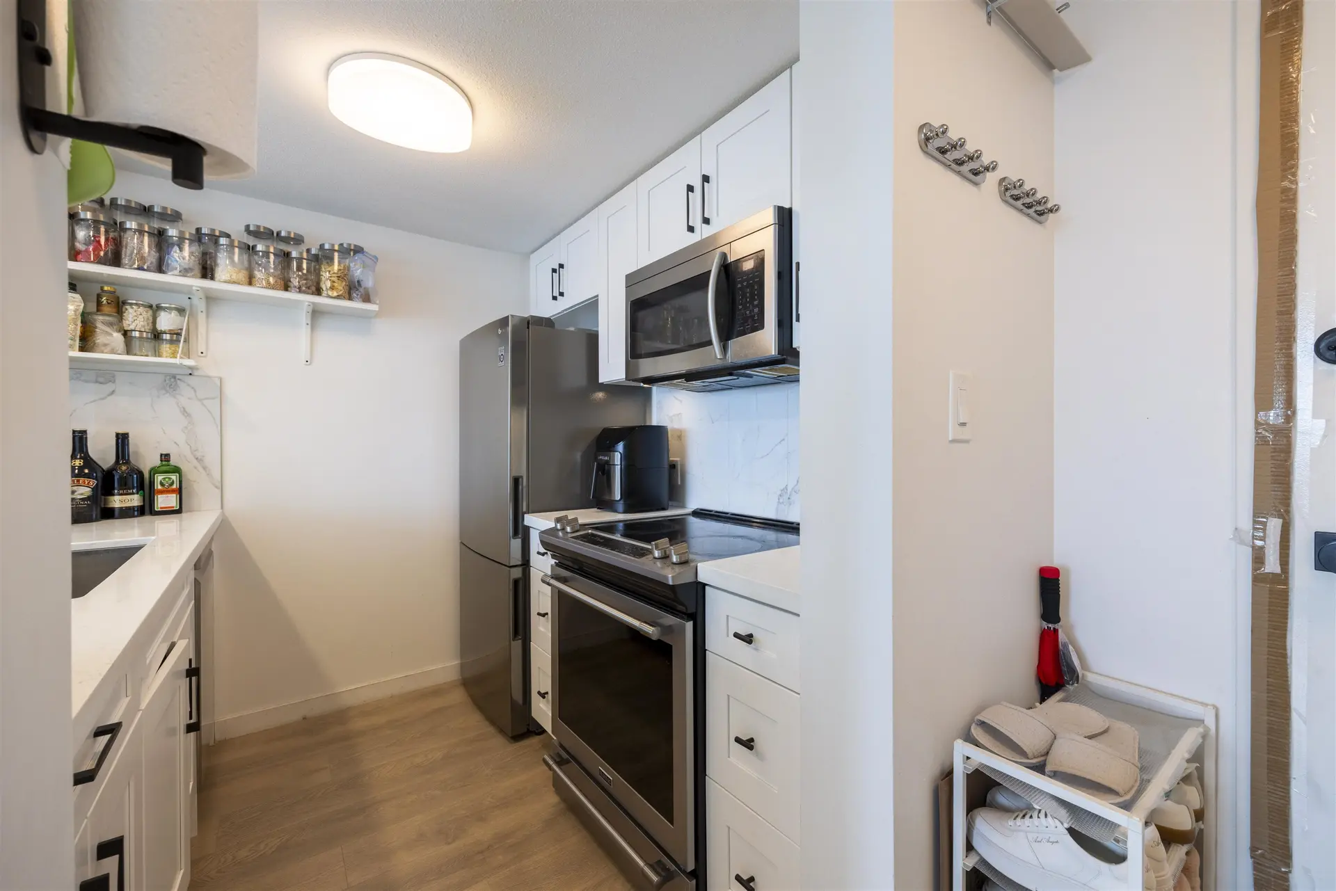 Property at #2508 438 SEYMOUR STREET, Vancouver, BC