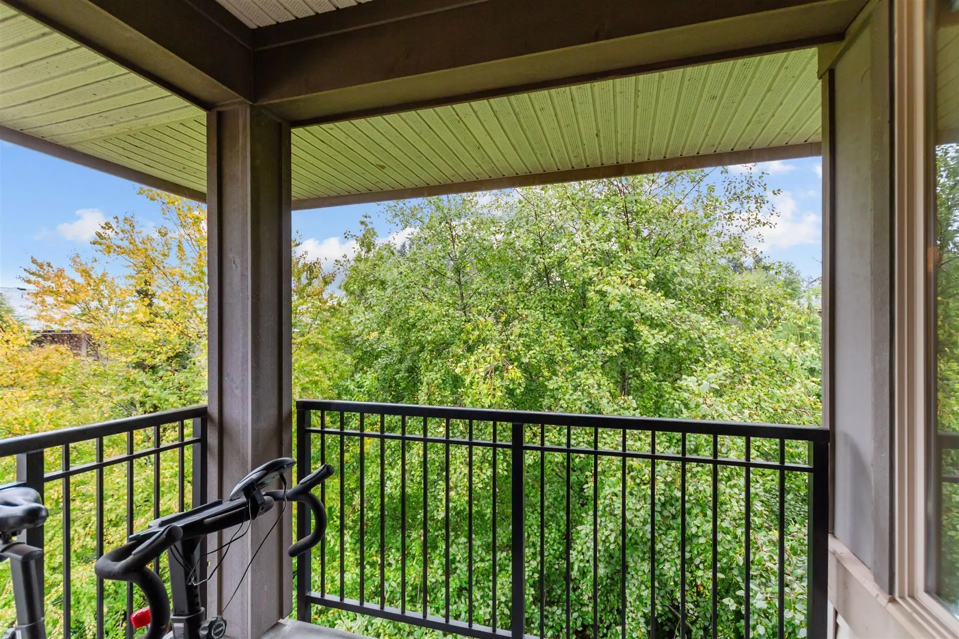 #404 2388 Western Parkway - Image 8