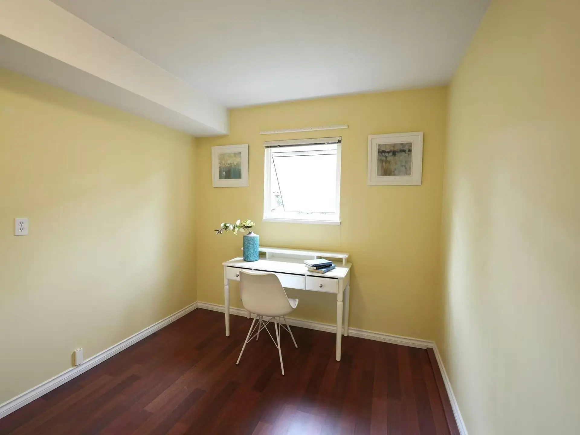 #2 7100 Lynnwood Drive - Image 9