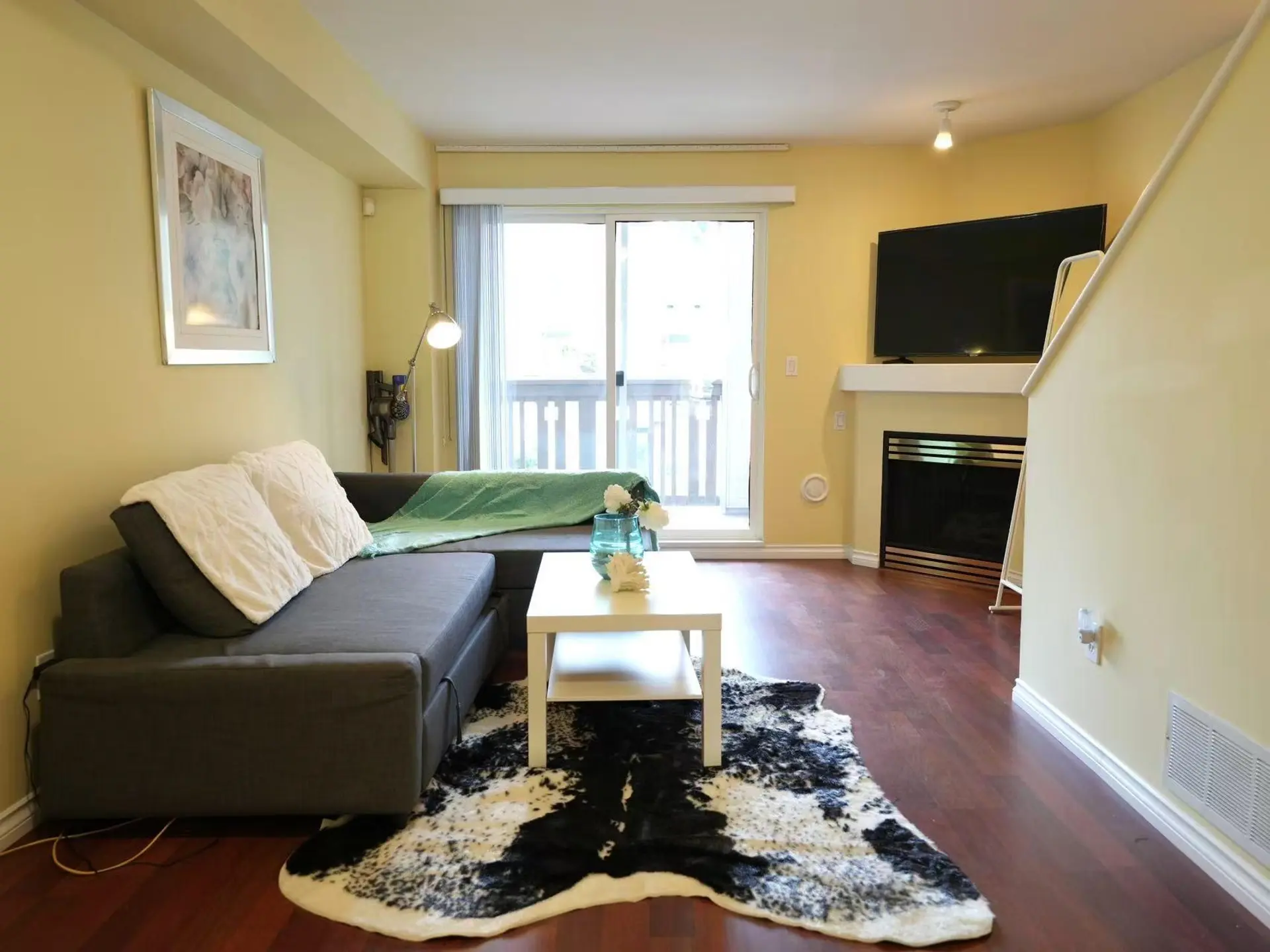 #2 7100 Lynnwood Drive - Image 4