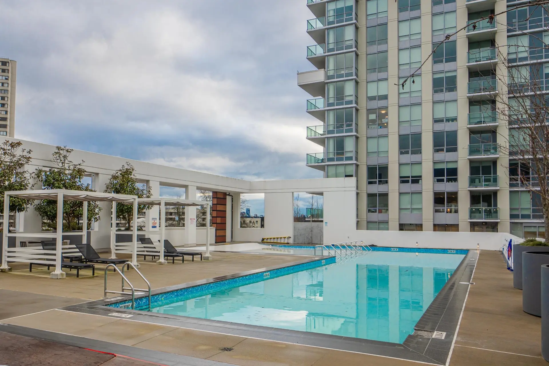 #1806 1632 Lions Gate Lane - Image 15