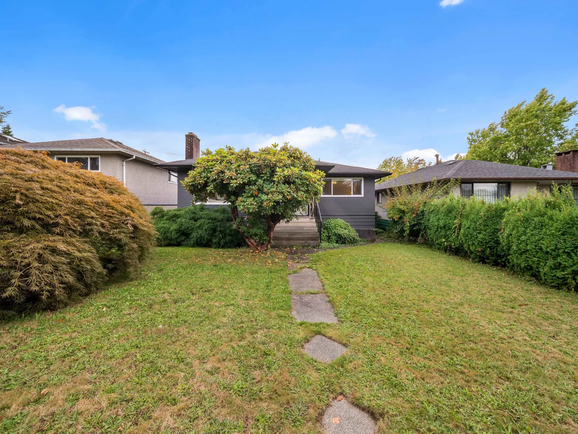 Property at 2624 E 1st Avenue, Vancouver, BC