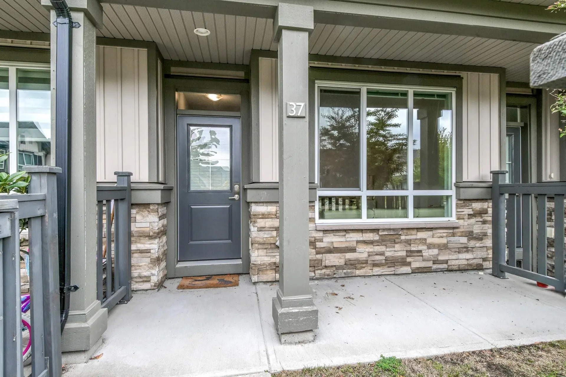 #37 30930 Westridge Place - Image 2