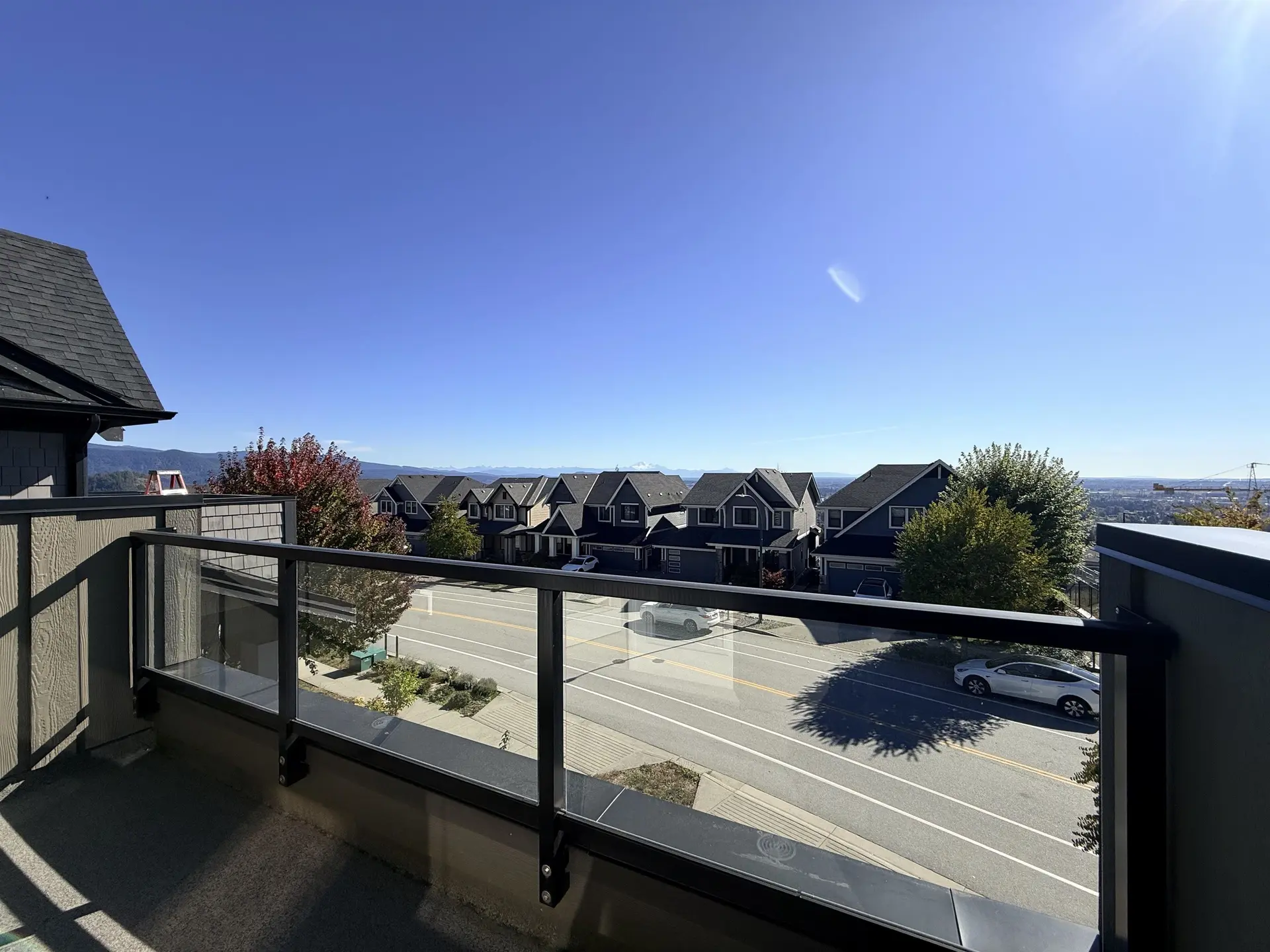 3561 Sheffield Avenue - Image 13