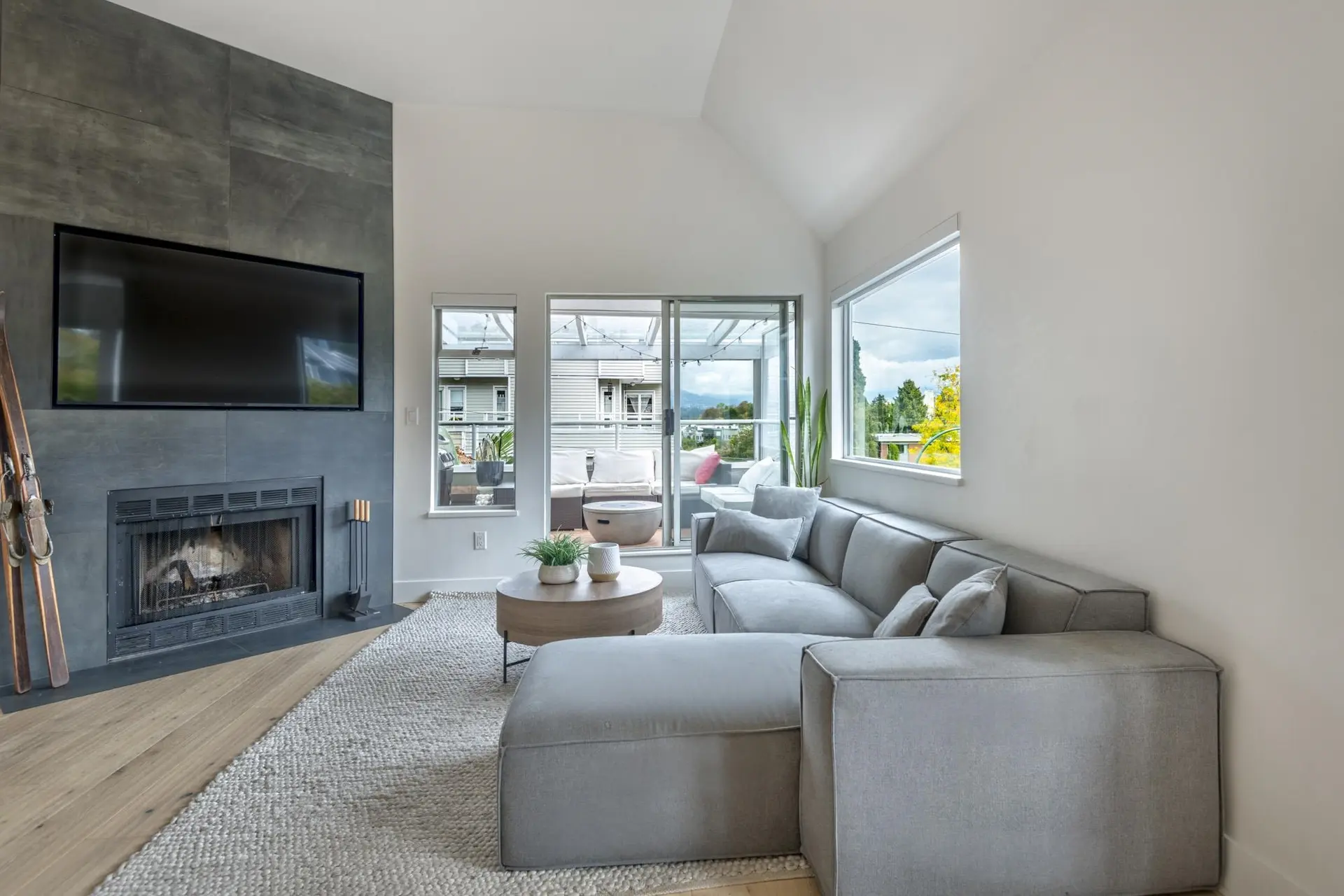 #304 1665 Arbutus Street - Image 5