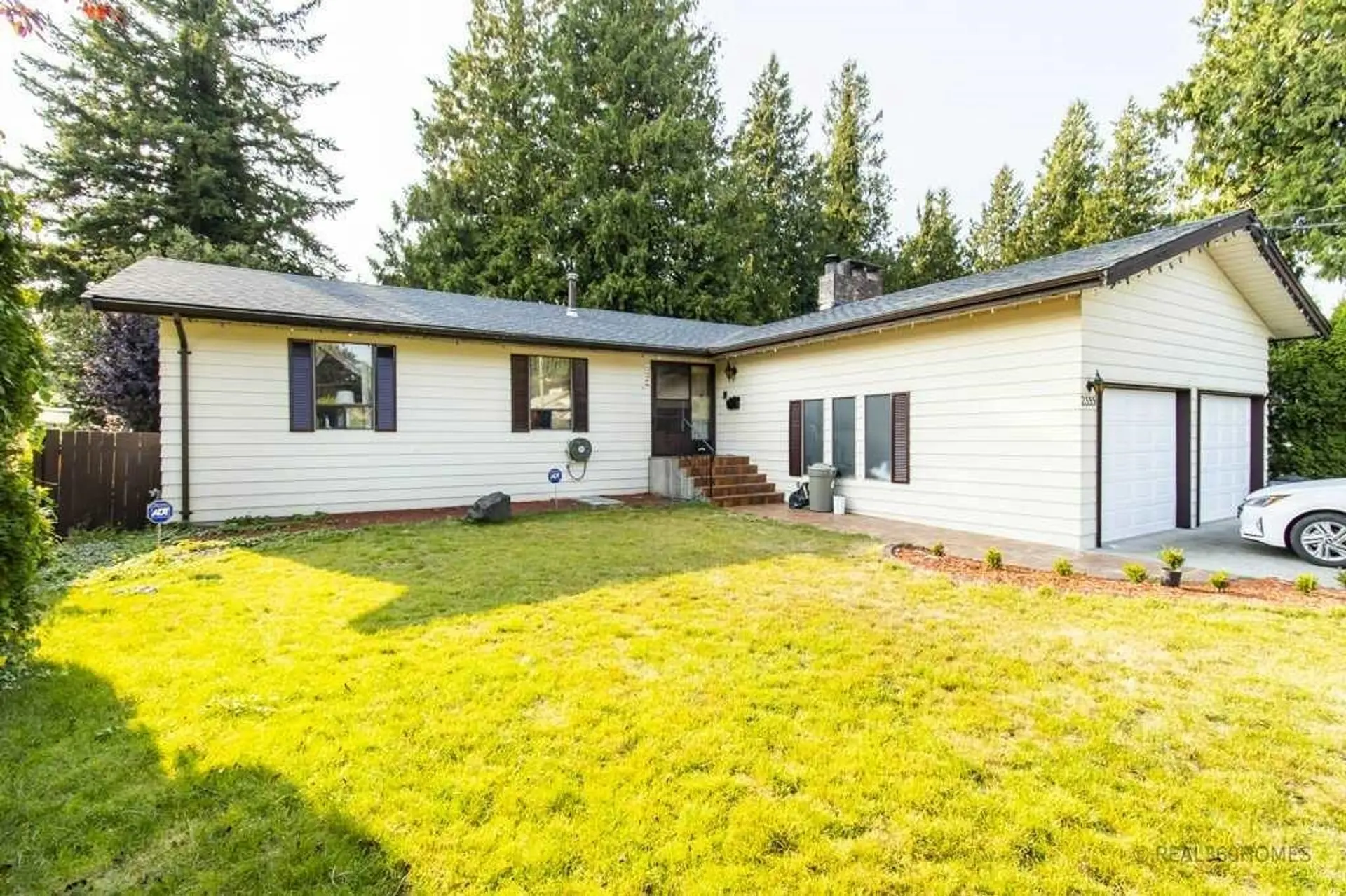 Property at 2355 GRANT STREET, Abbotsford, BC