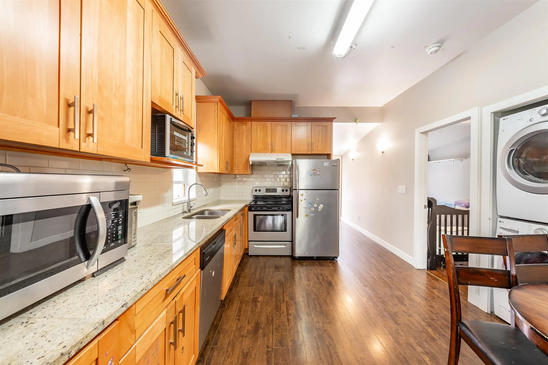 Property at 1011 AUCKLAND STREET, New Westminster, BC