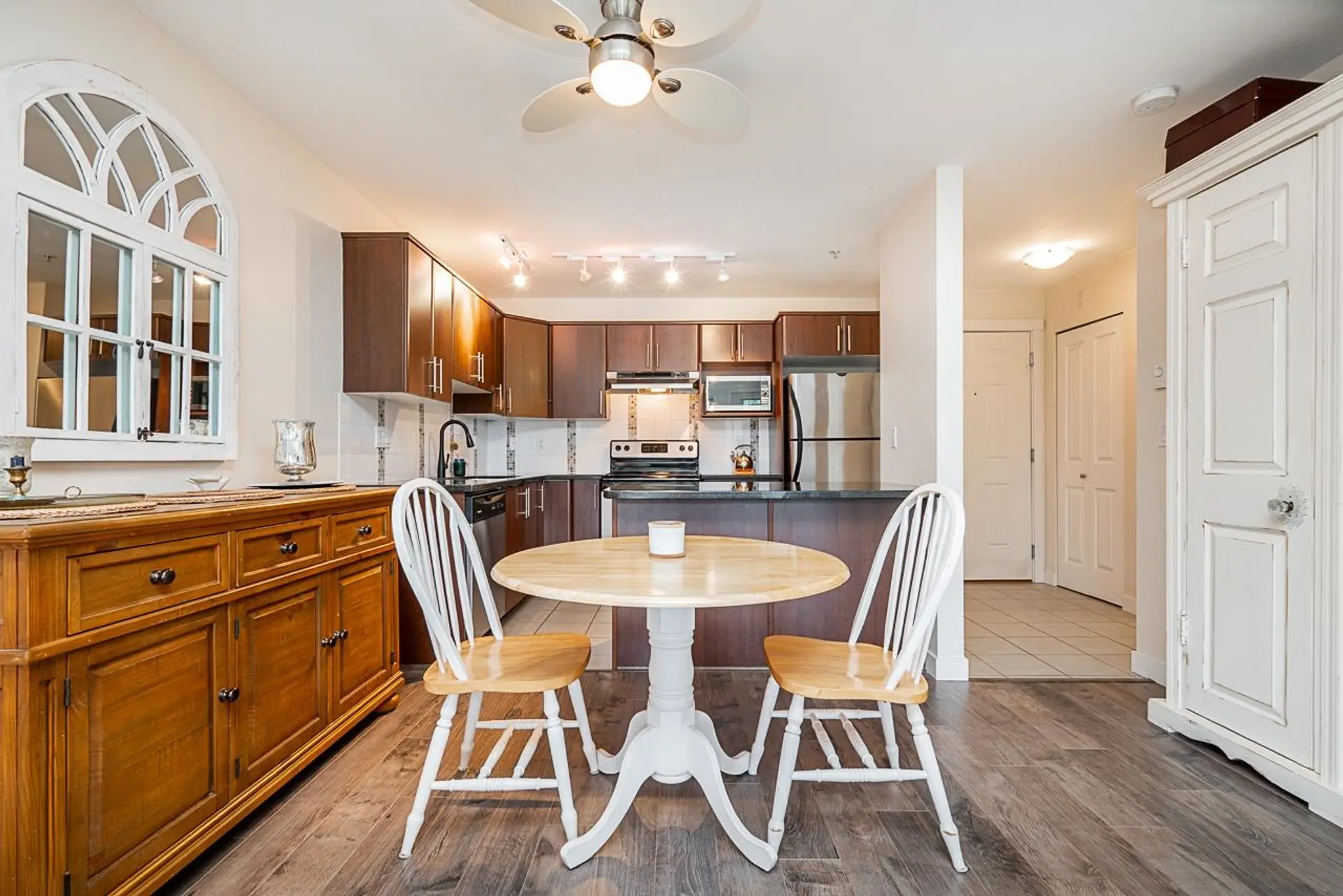 #309 19388 65 Avenue - Image 8