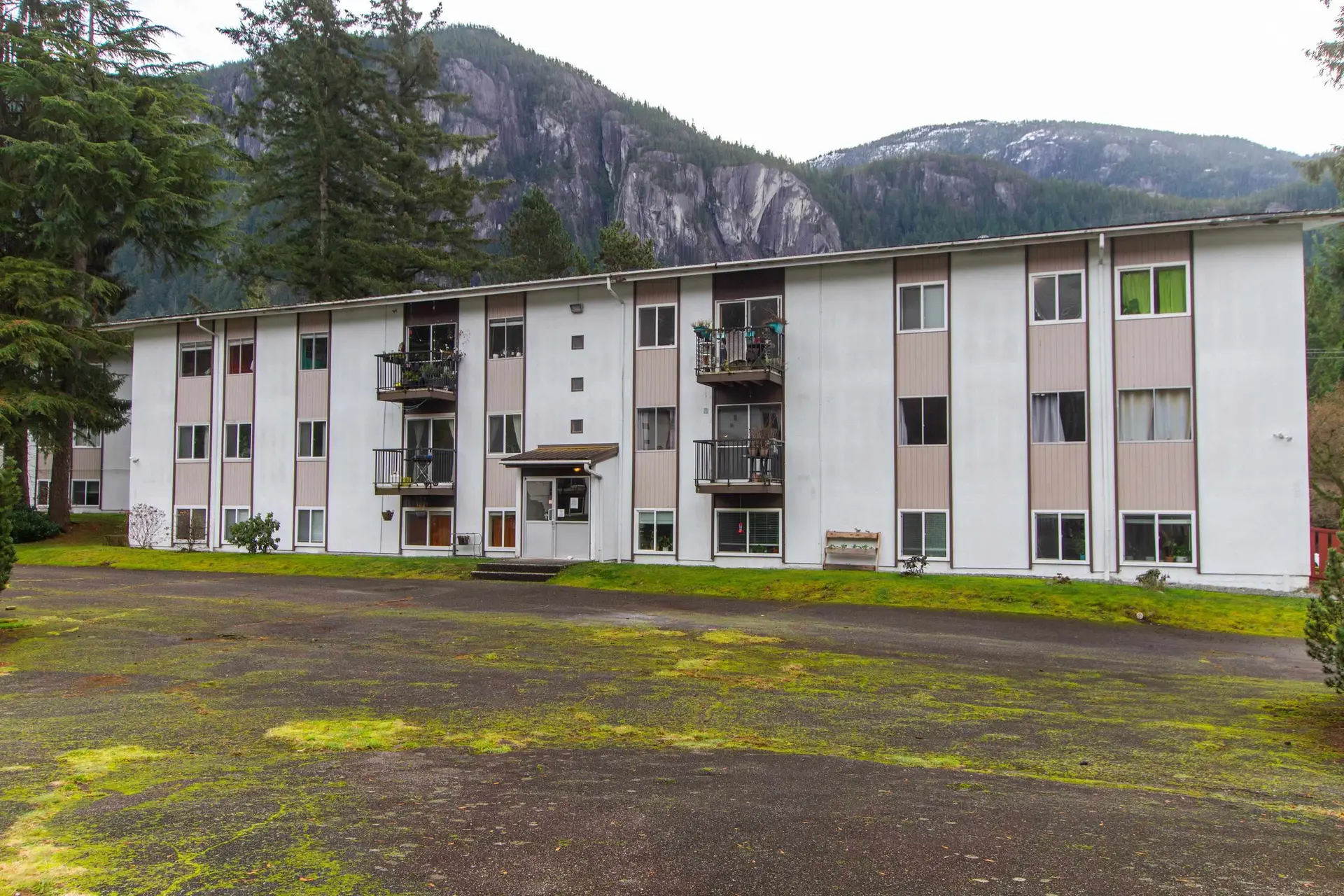 Property at #35 38175 WESTWAY AVENUE, Squamish, BC