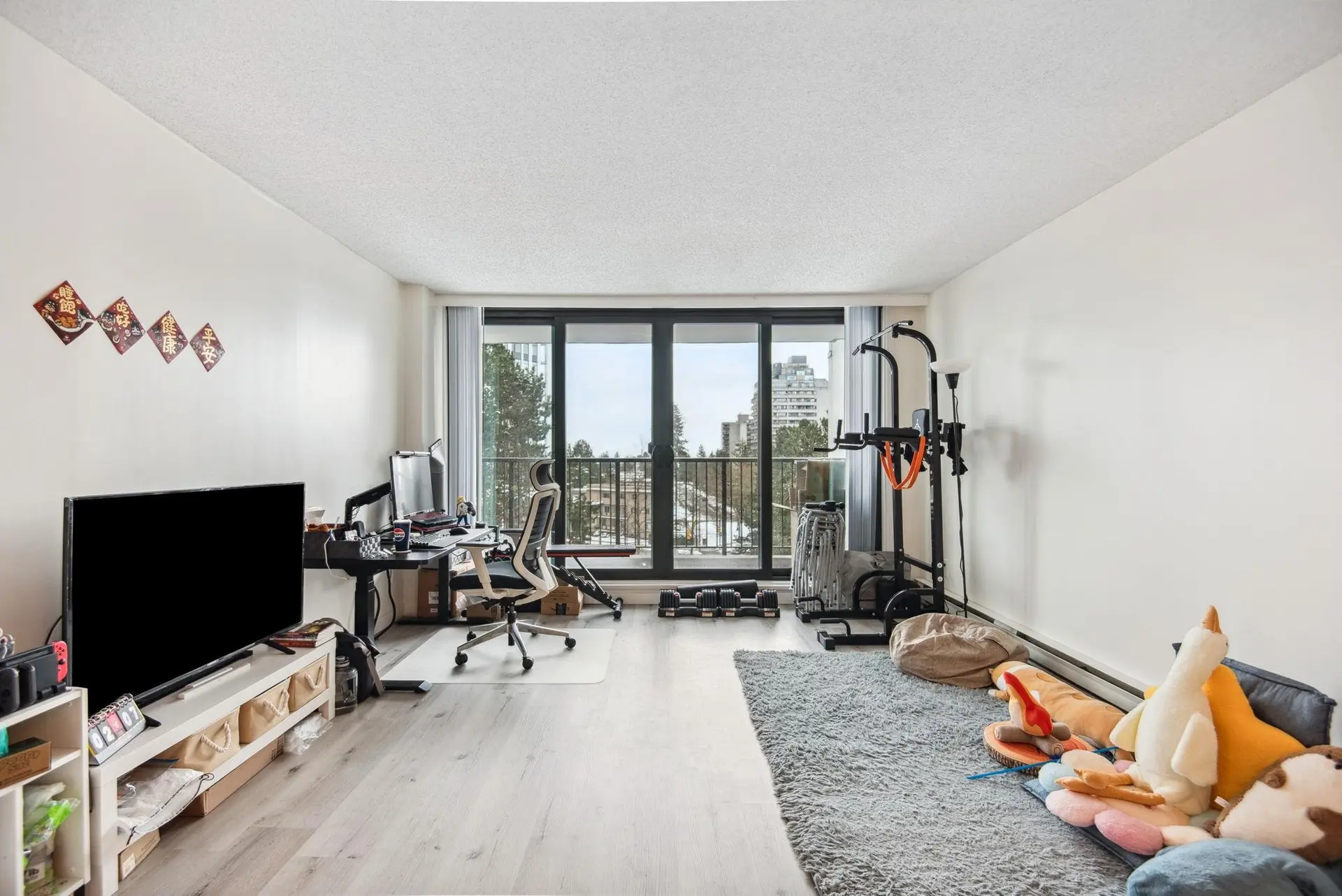#707 6455 Willingdon Avenue - Image 2