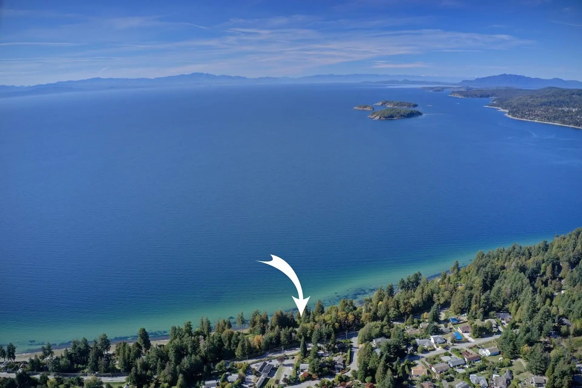 Property at 4947 Sunshine Coast Highway, Sechelt, BC