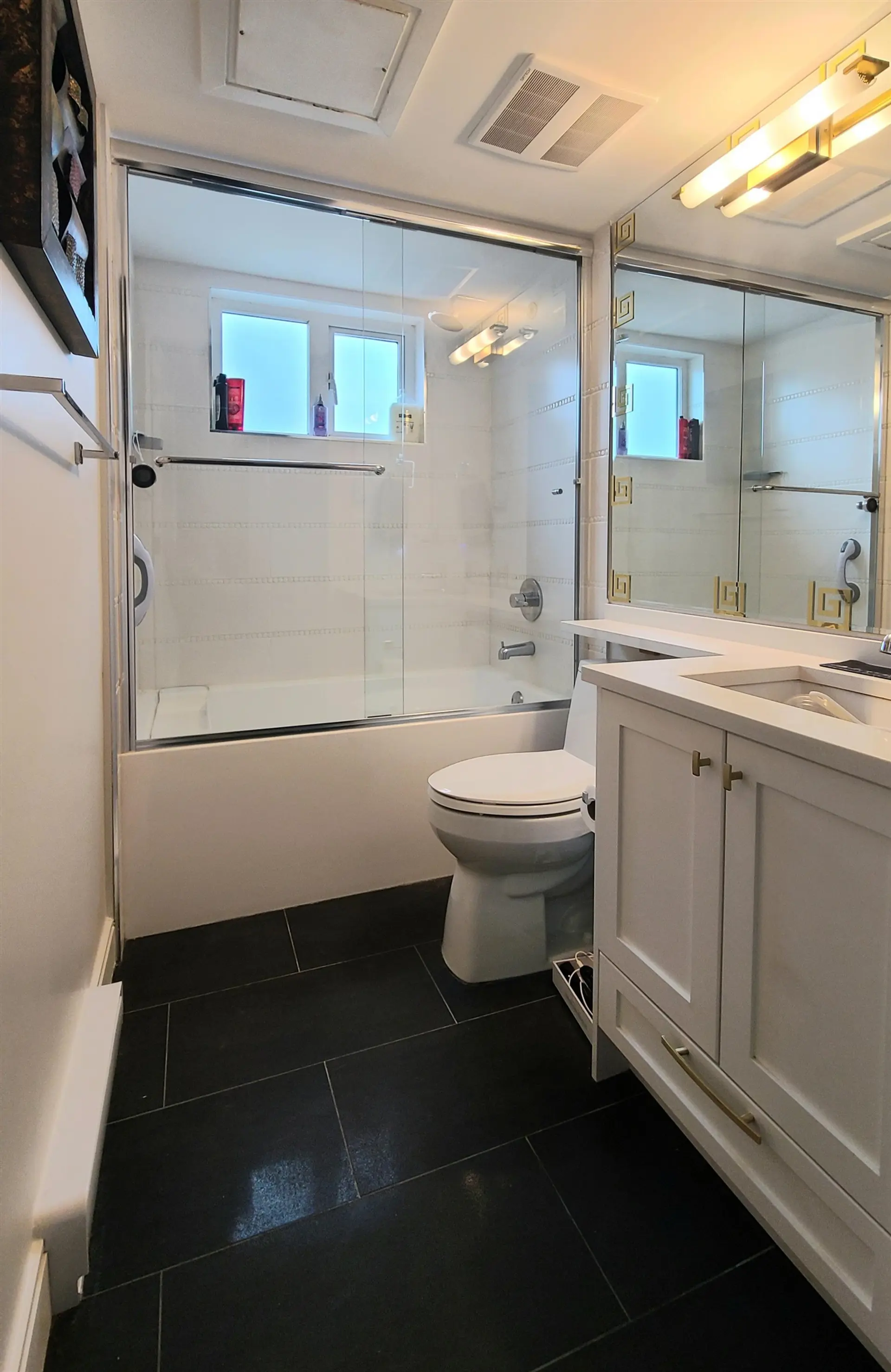 Property at 901 E BROADWAY STREET, Vancouver, BC