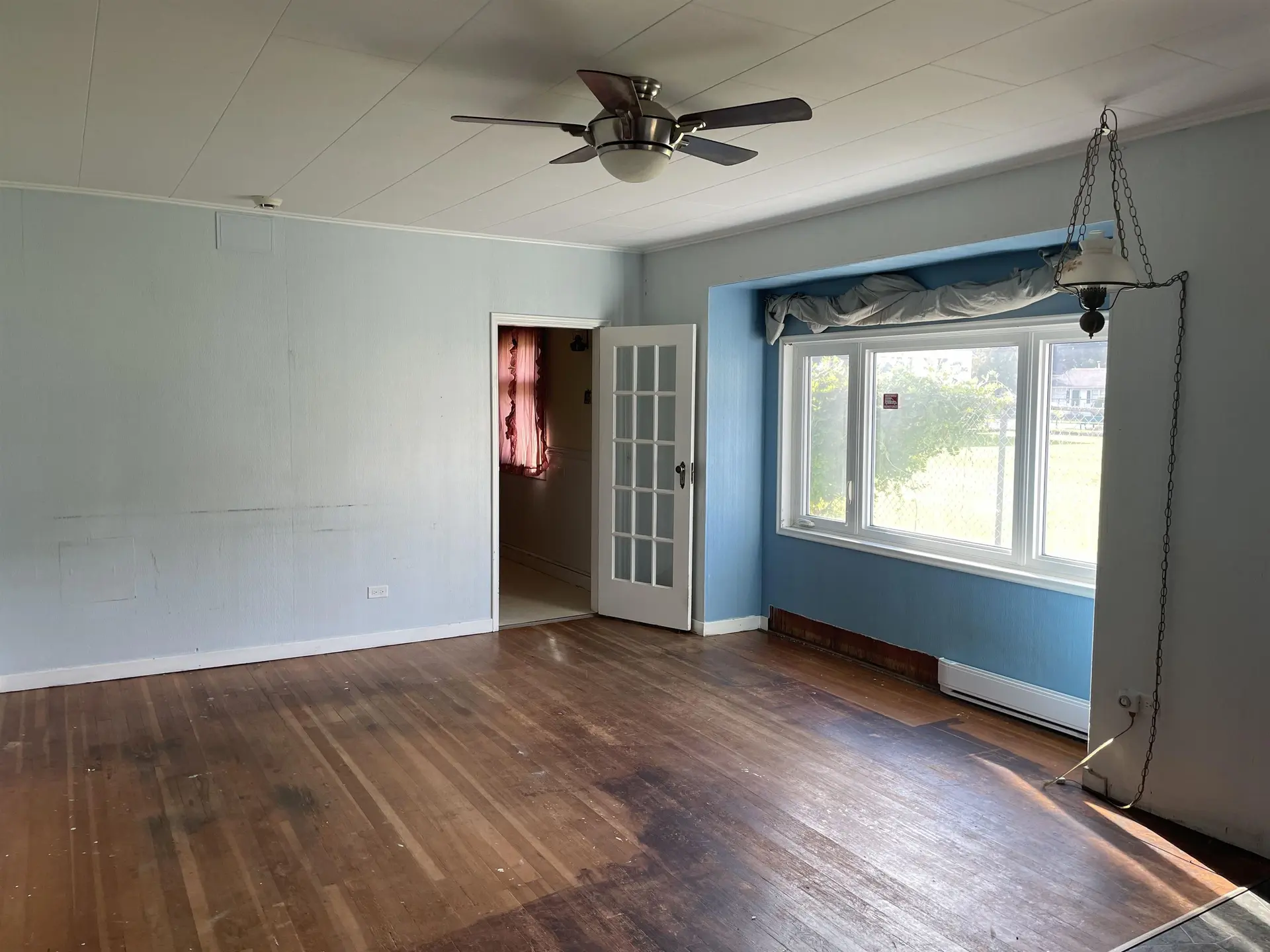 45720 Princess Avenue - Image 2