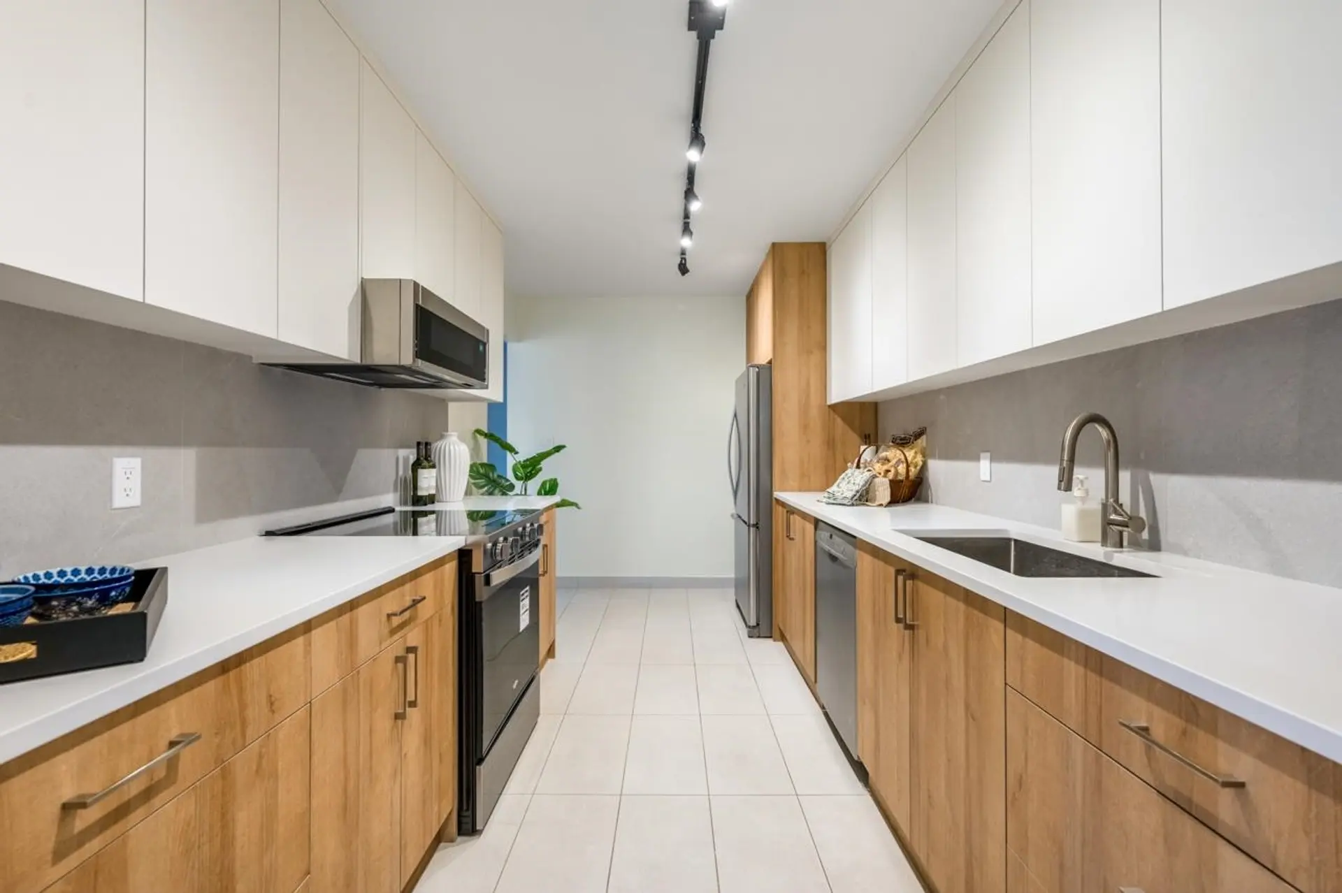 #4A 1568 W 12th Avenue - Image 6