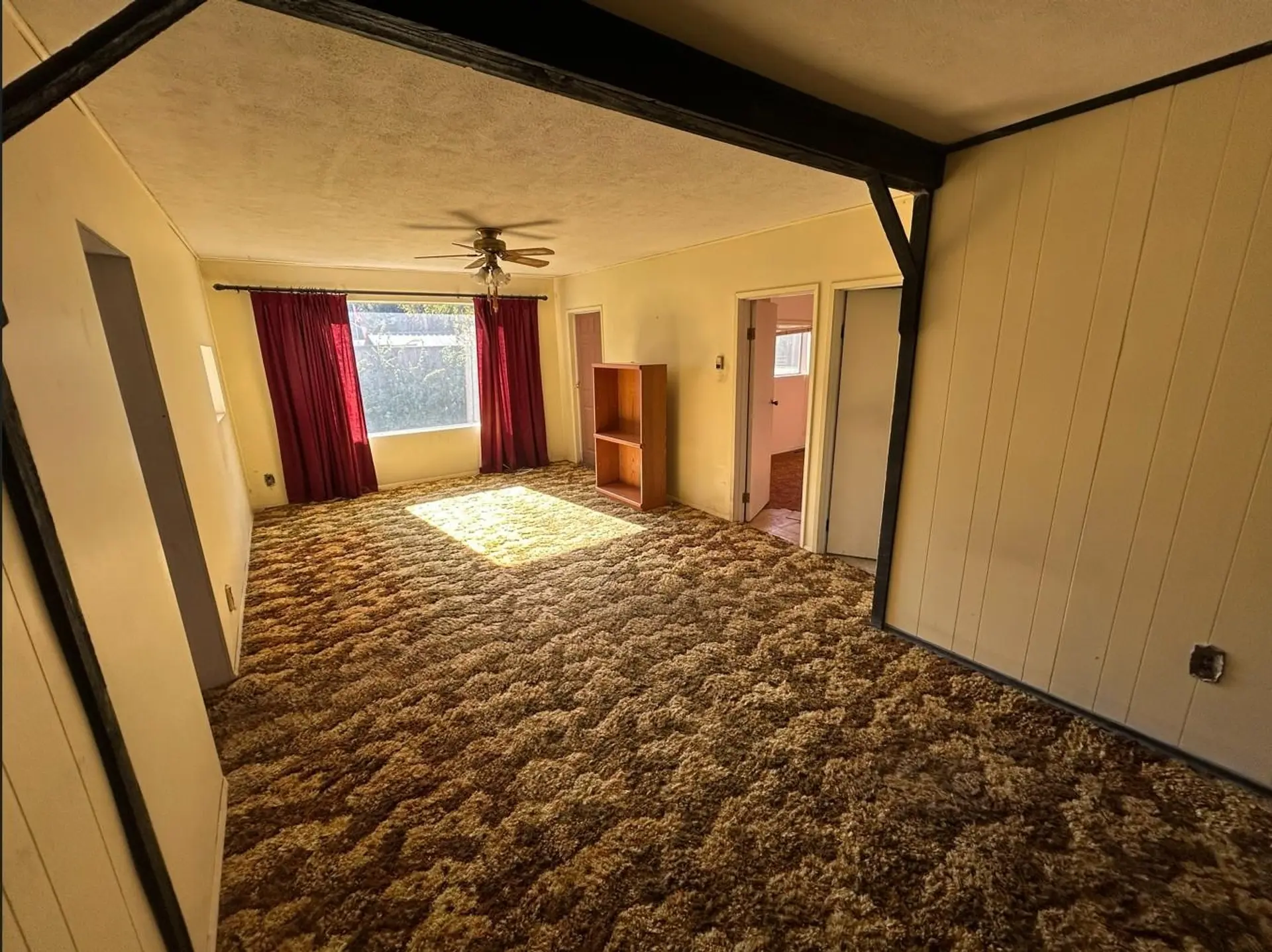10050 McGrath Road - Image 12